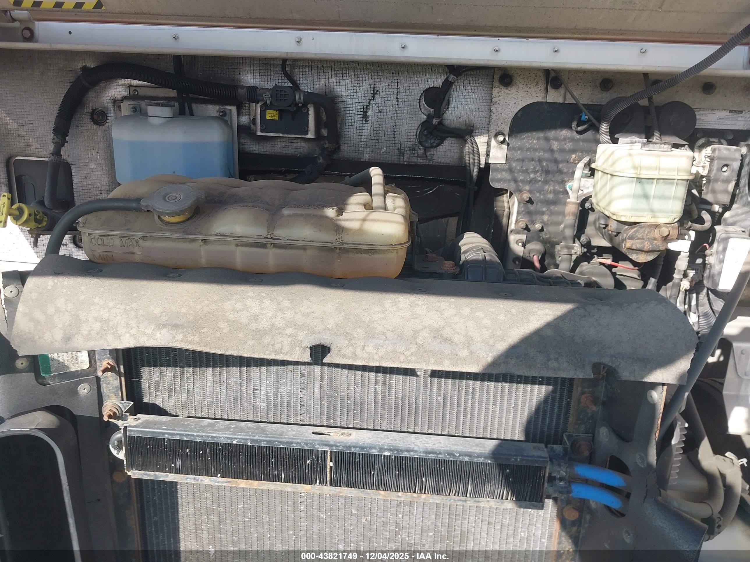 FREIGHTLINER CHASSIS image 10