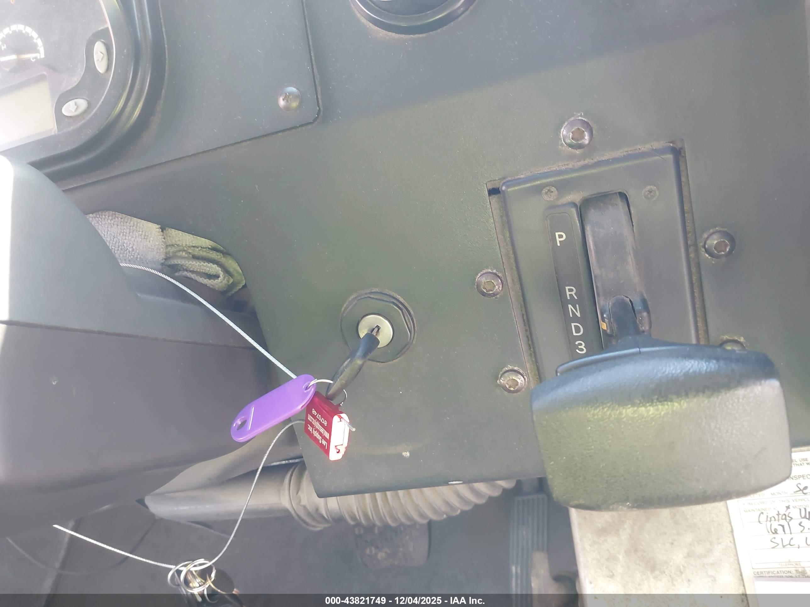 FREIGHTLINER CHASSIS image 11