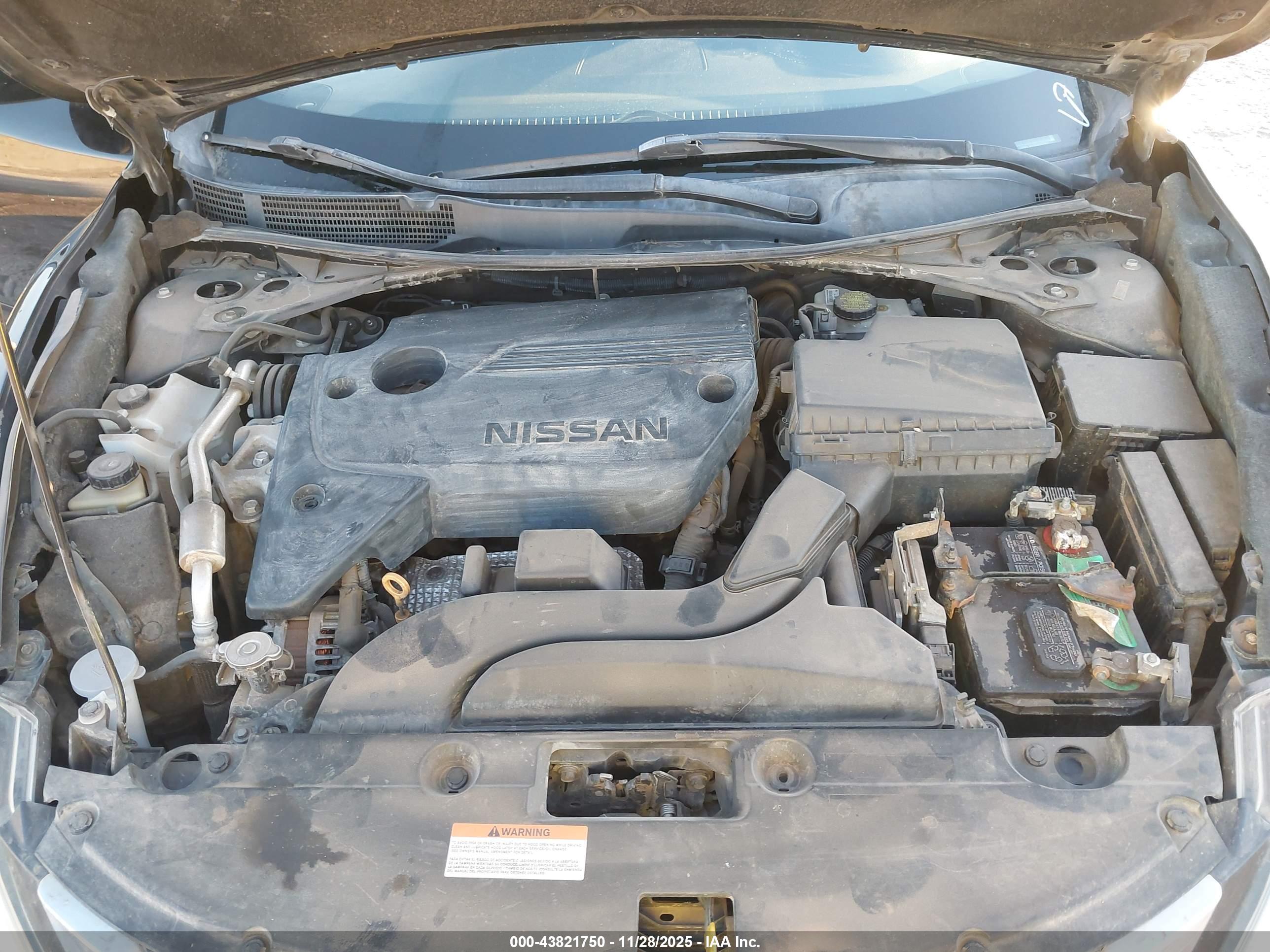 NISSAN ALTIMA image 10