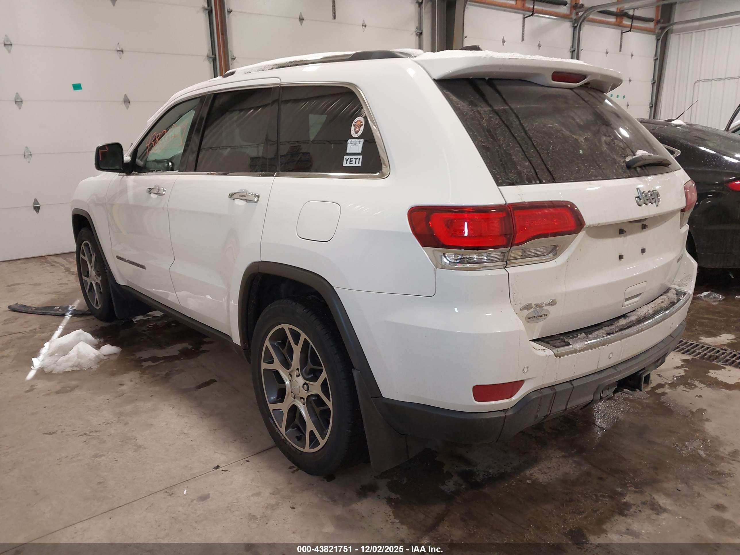 JEEP GRAND image 3