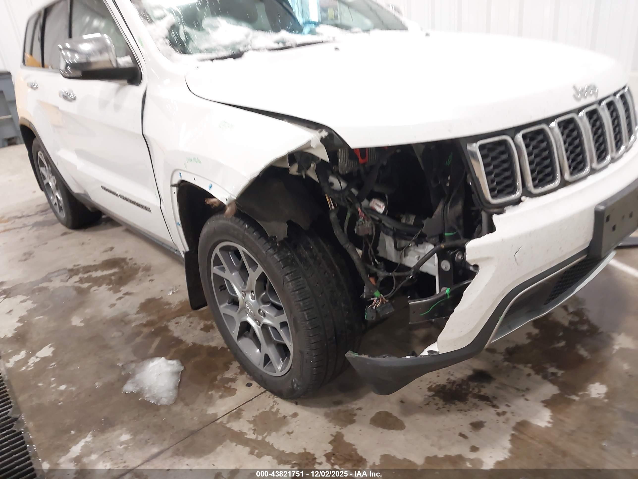 JEEP GRAND image 6