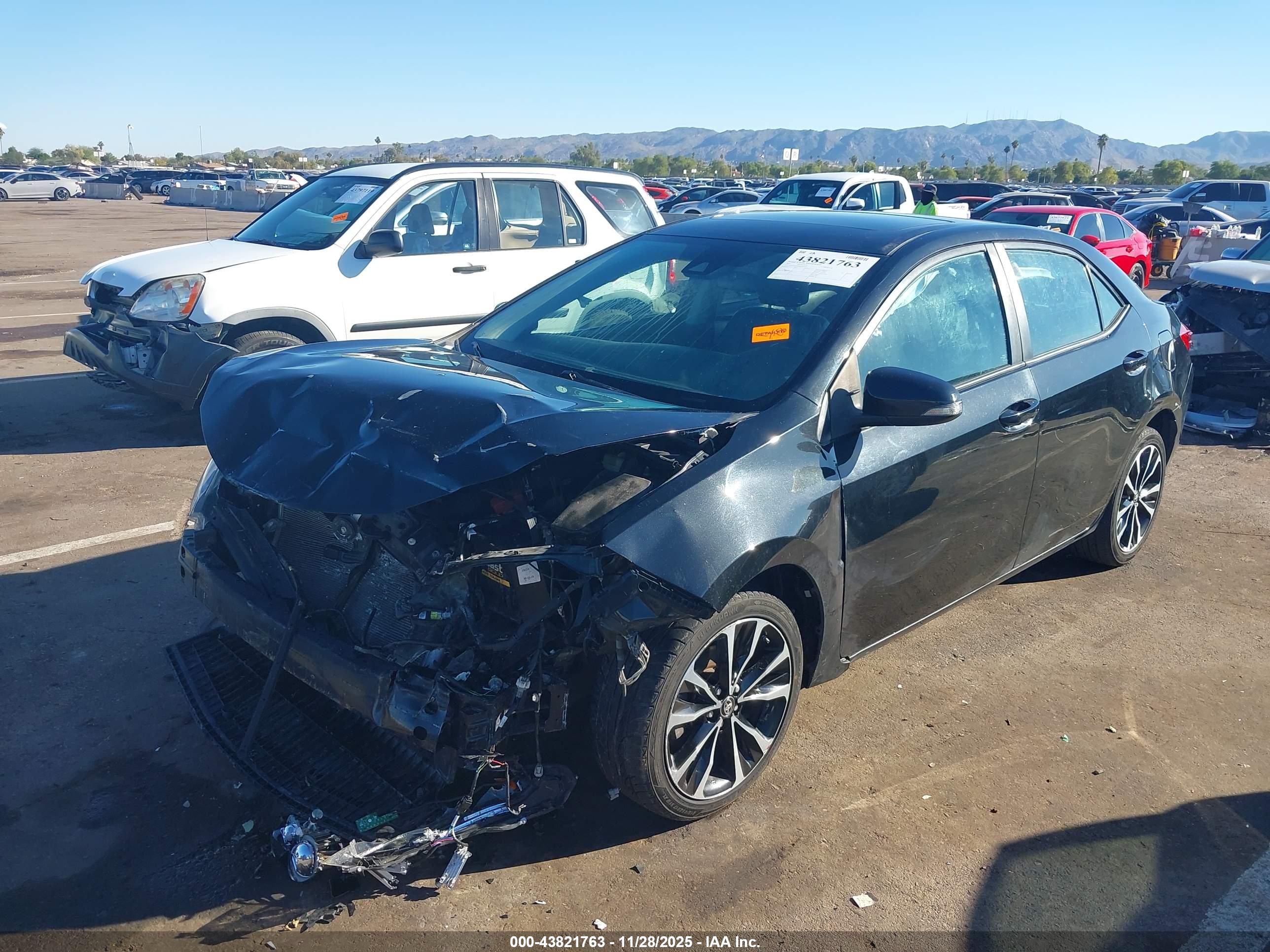 TOYOTA COROLLA image 2