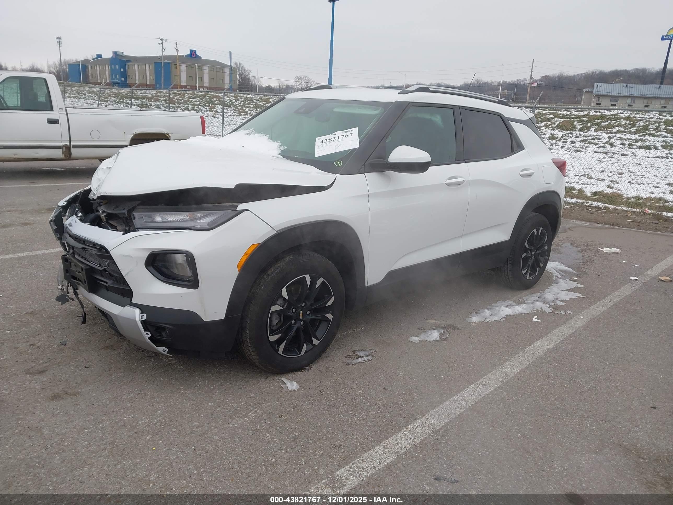 CHEVROLET TRAILBLAZER image 2