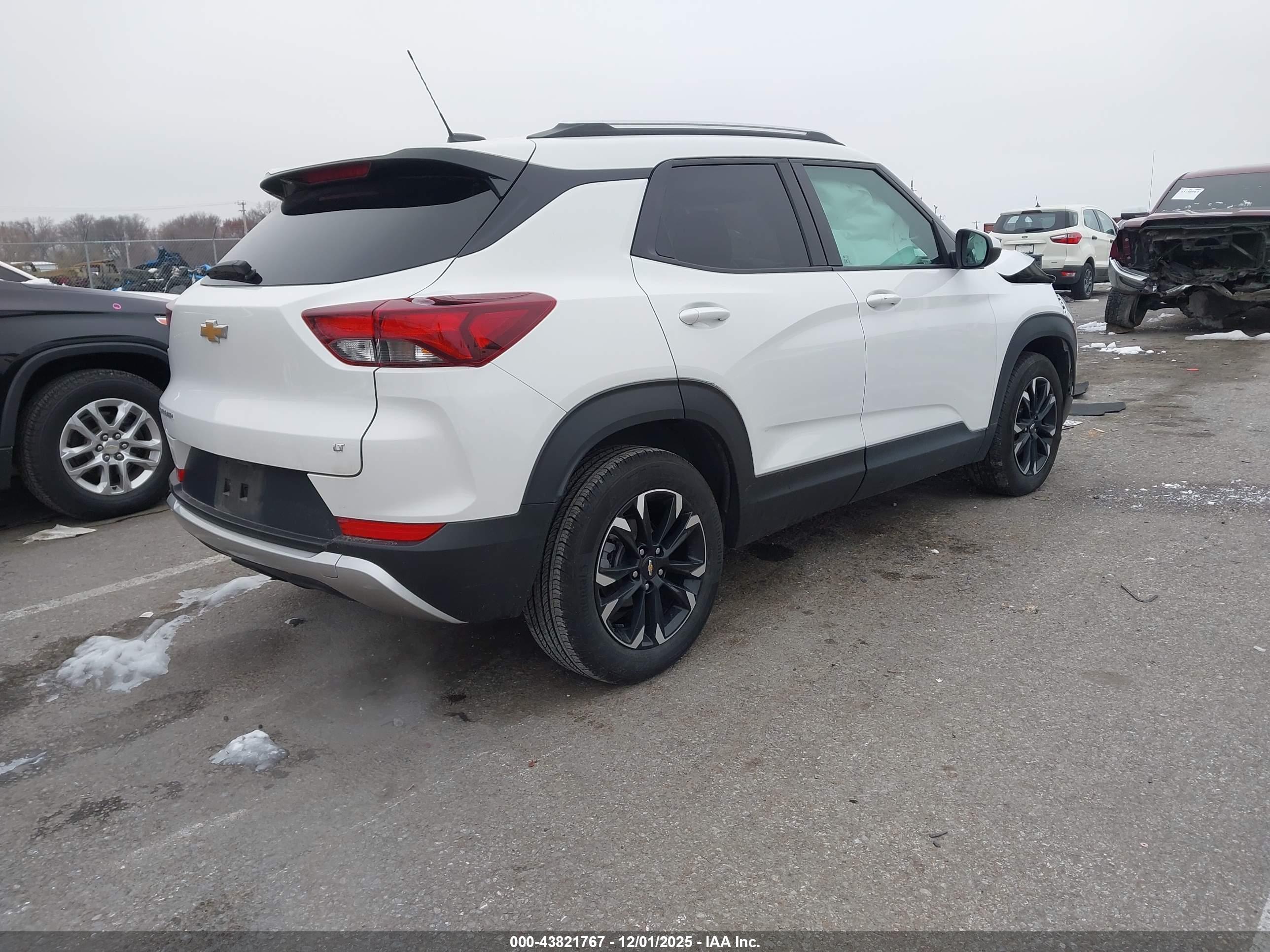 CHEVROLET TRAILBLAZER image 4