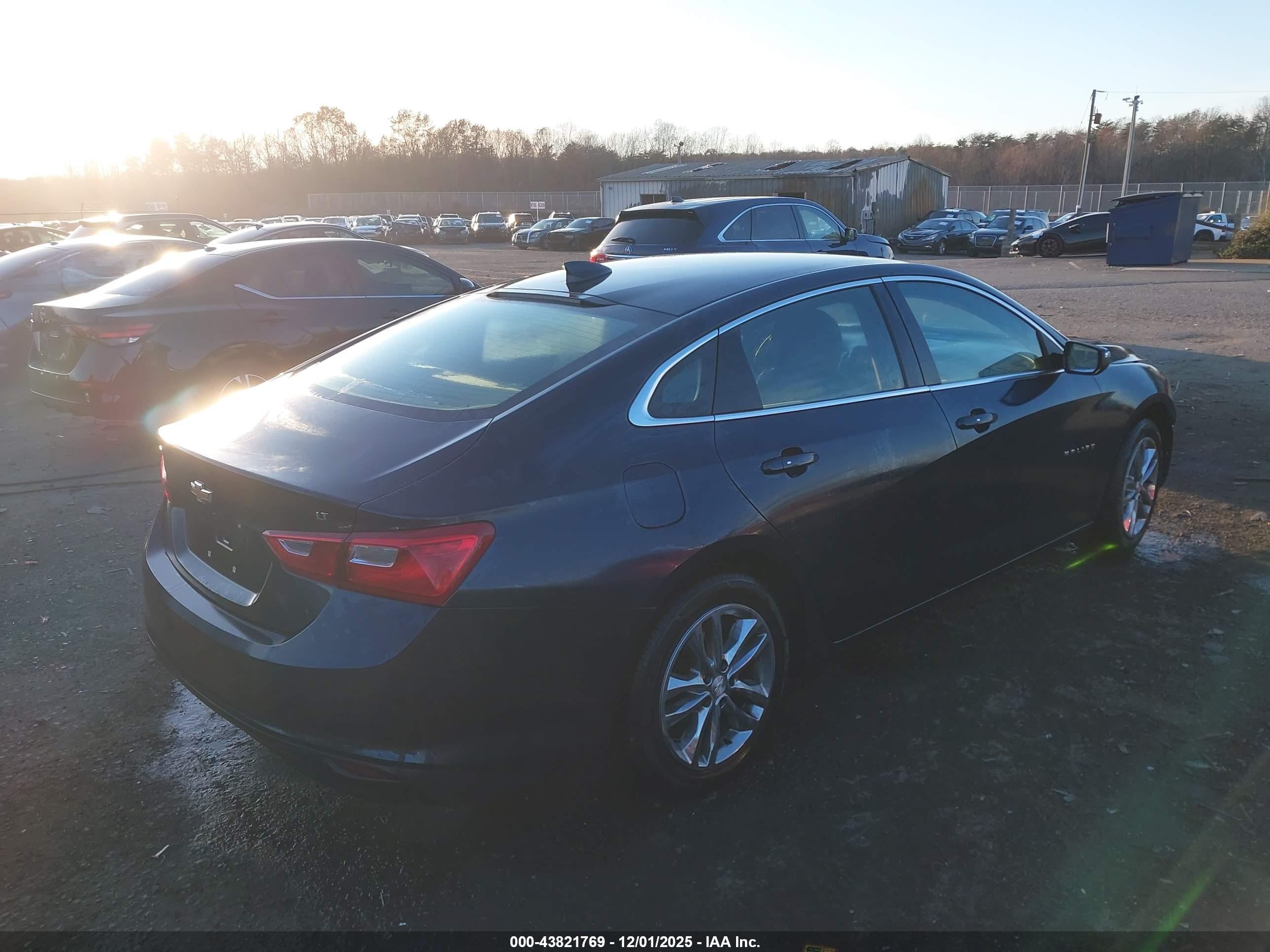 CHEVROLET MALIBU image 4
