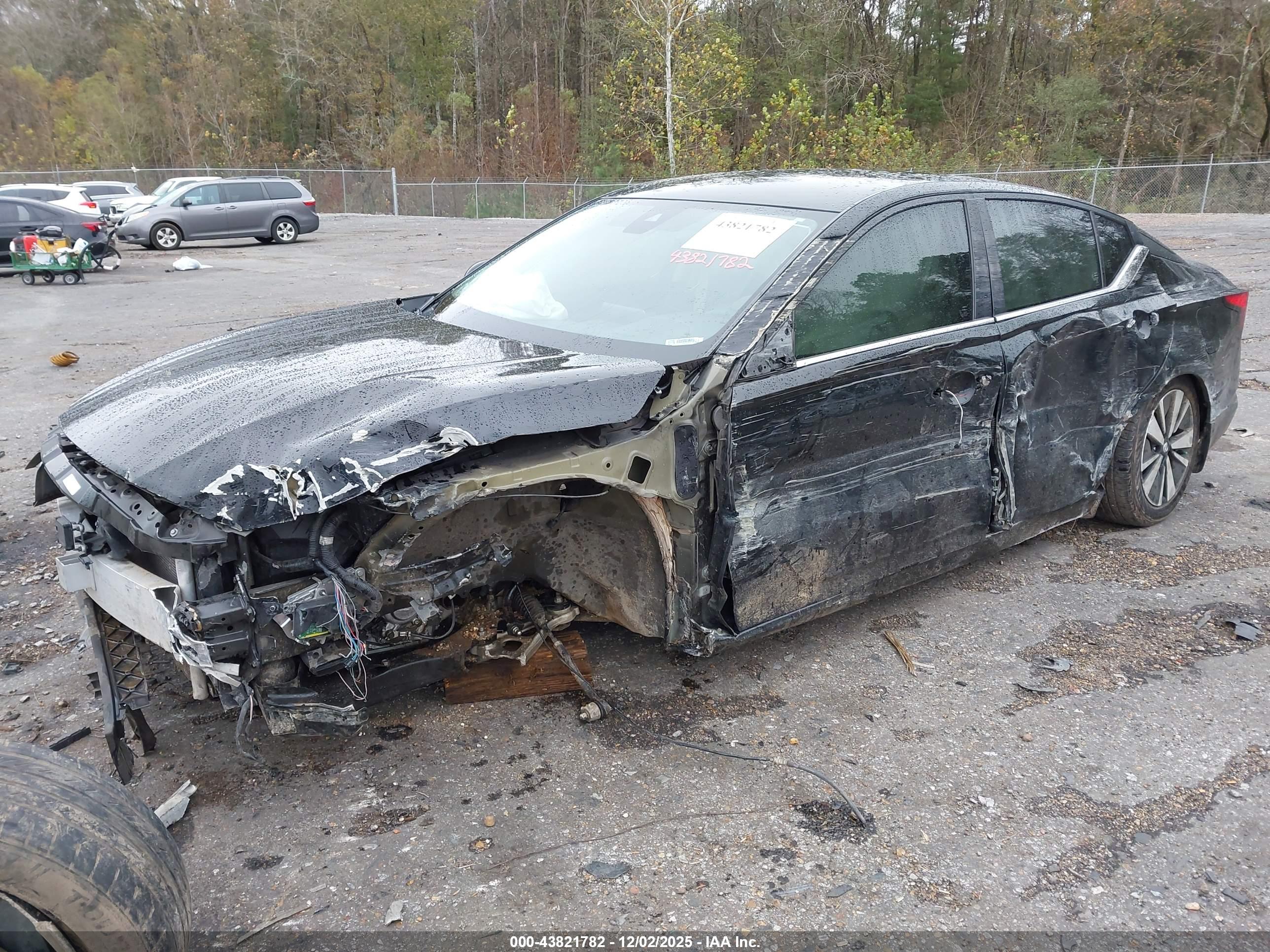 NISSAN ALTIMA image 6