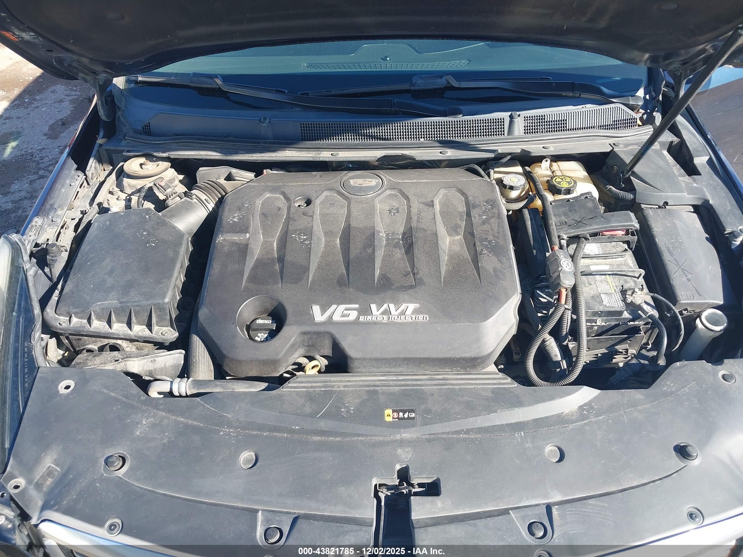 CADILLAC XTS image 10