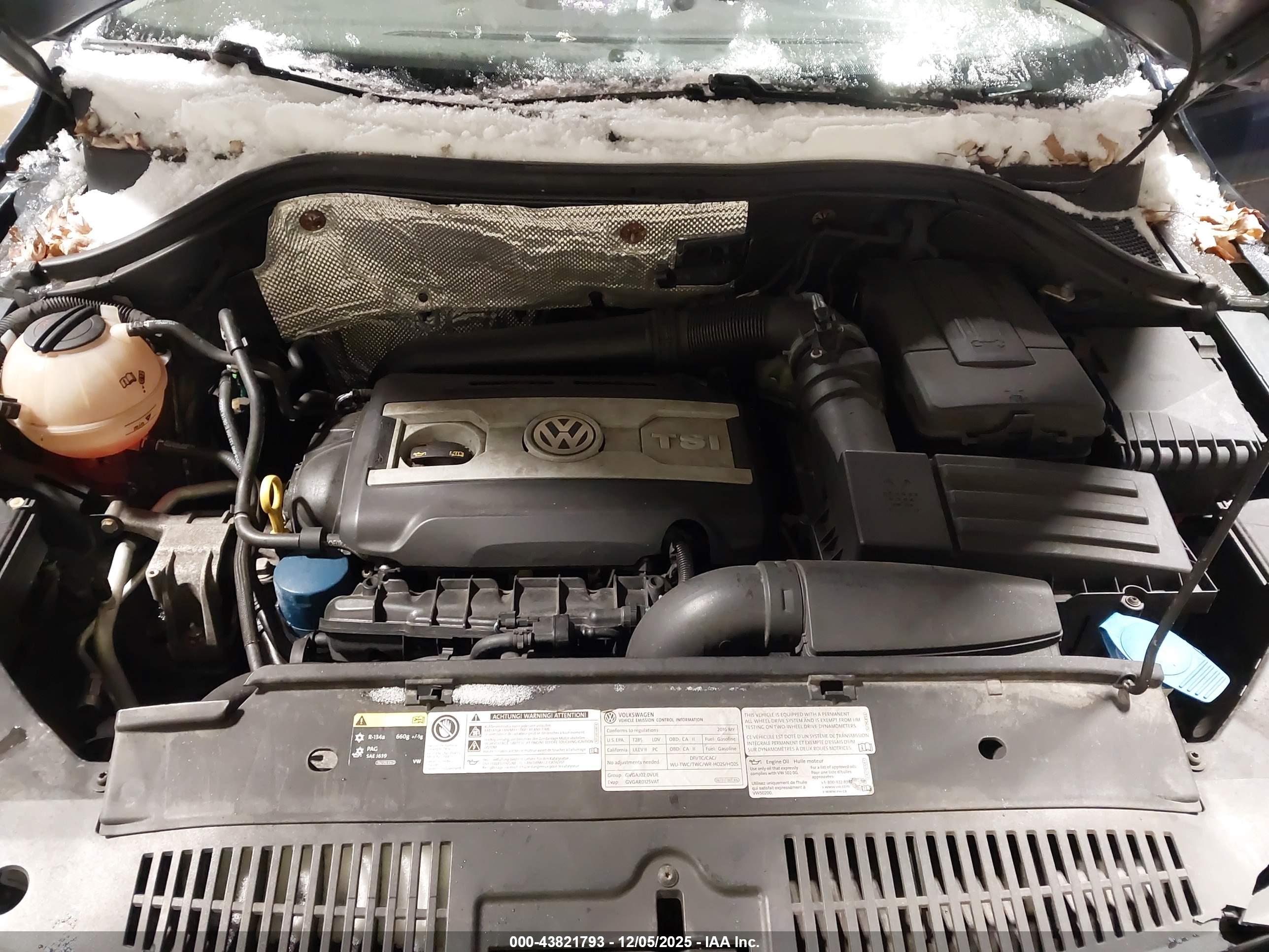 VOLKSWAGEN TIGUAN image 10