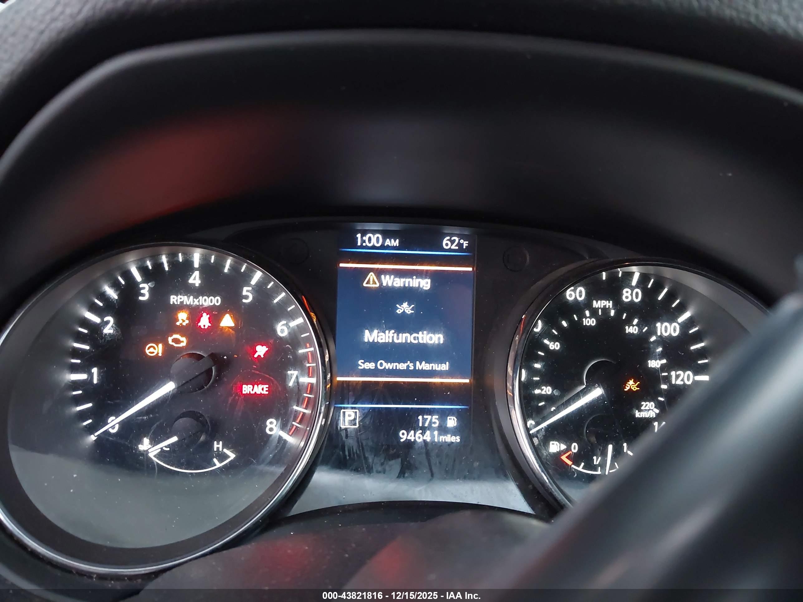 NISSAN ROGUE image 7