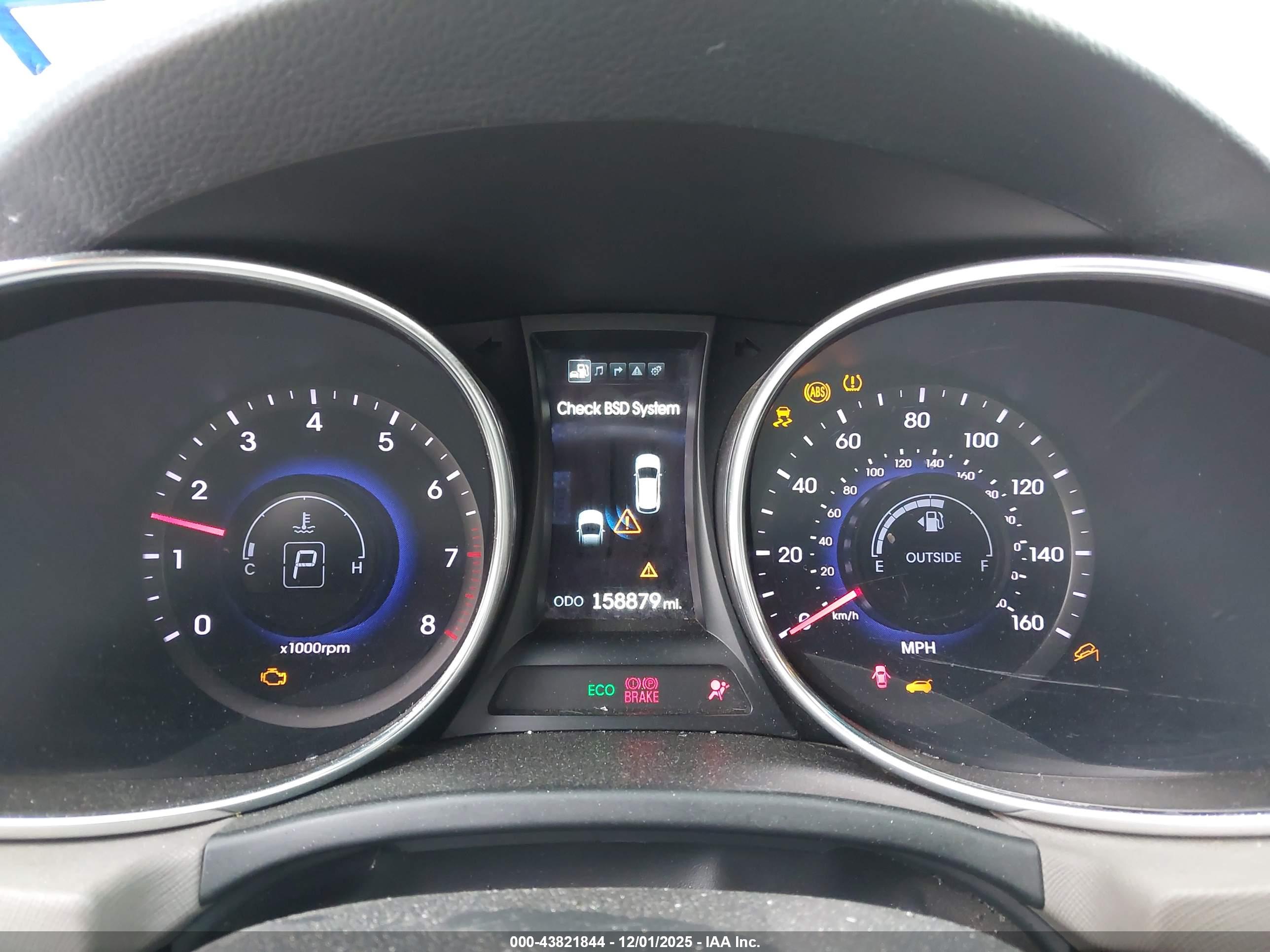 HYUNDAI SANTA image 7
