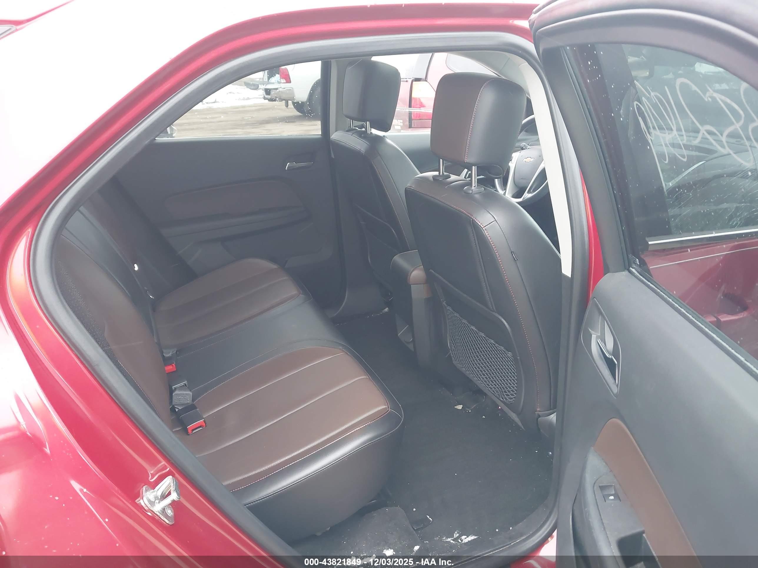 CHEVROLET EQUINOX image 8