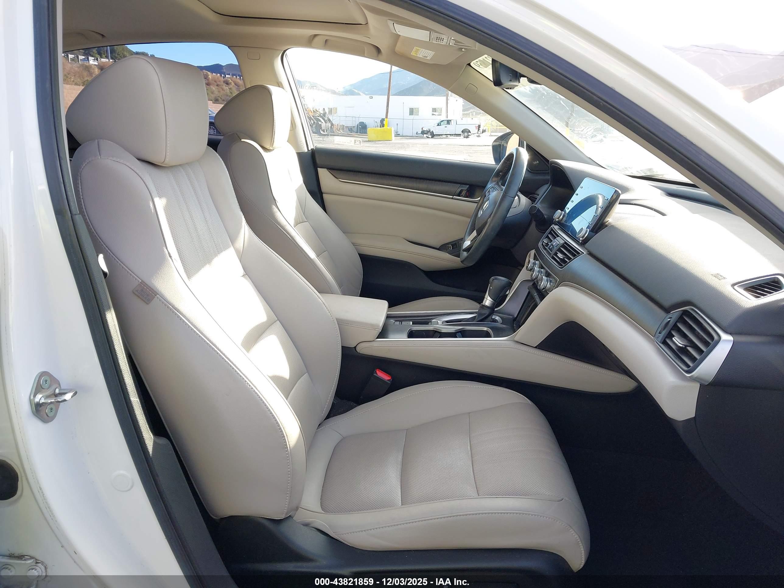 HONDA ACCORD image 5