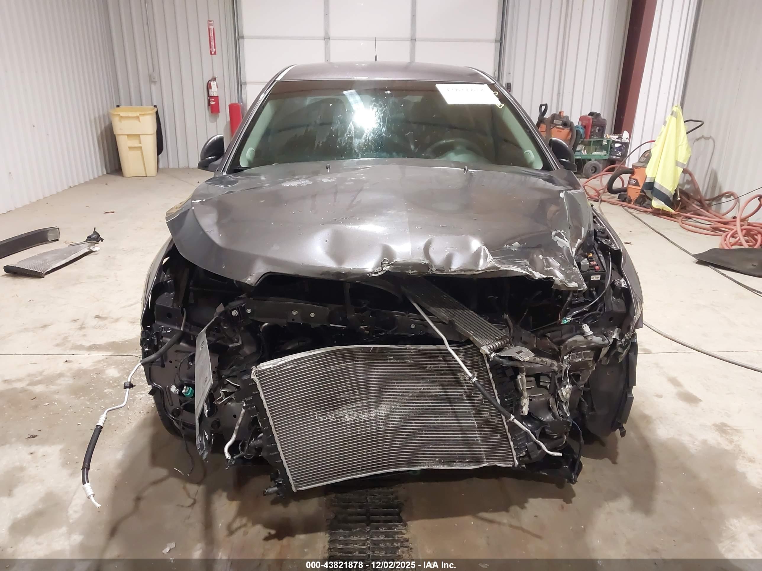 CHEVROLET CRUZE image 6