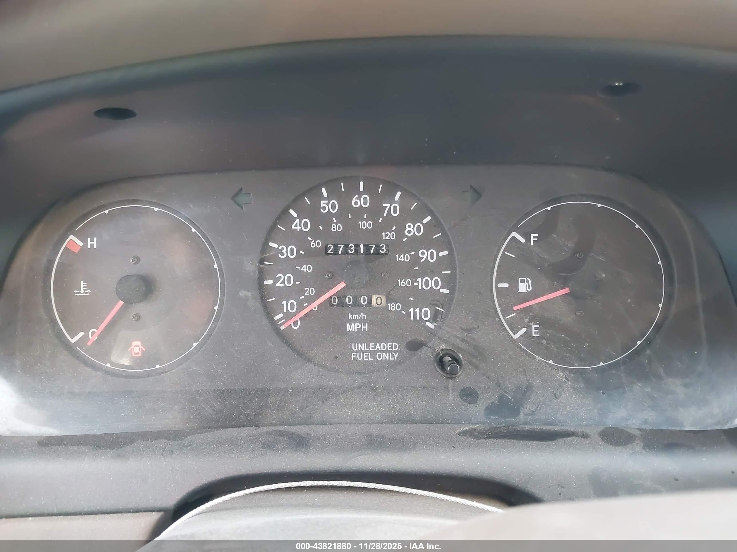 TOYOTA COROLLA image 7