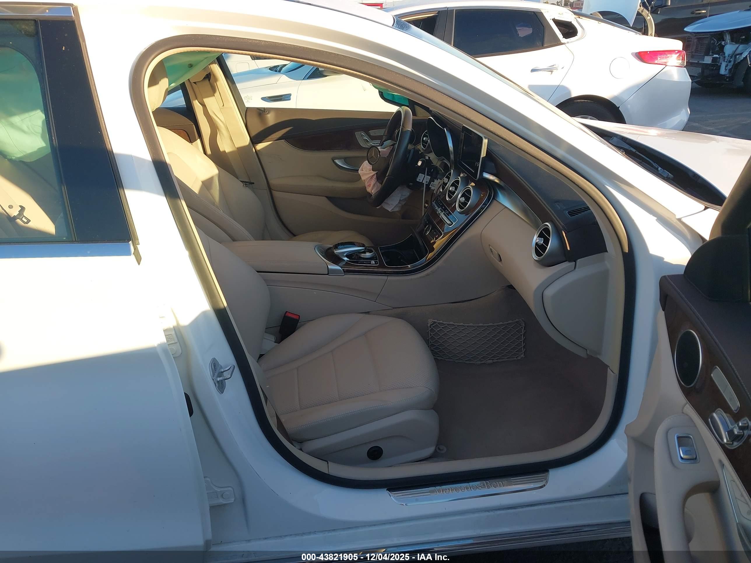 MERCEDES-BENZ C image 5