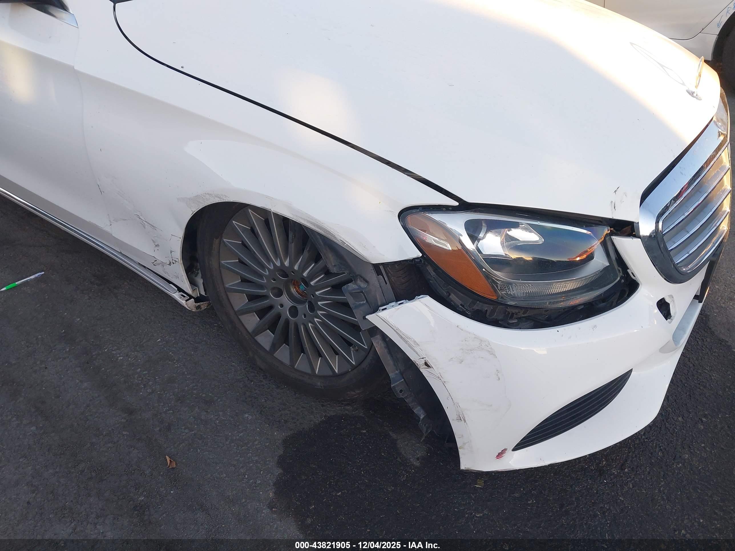 MERCEDES-BENZ C image 6