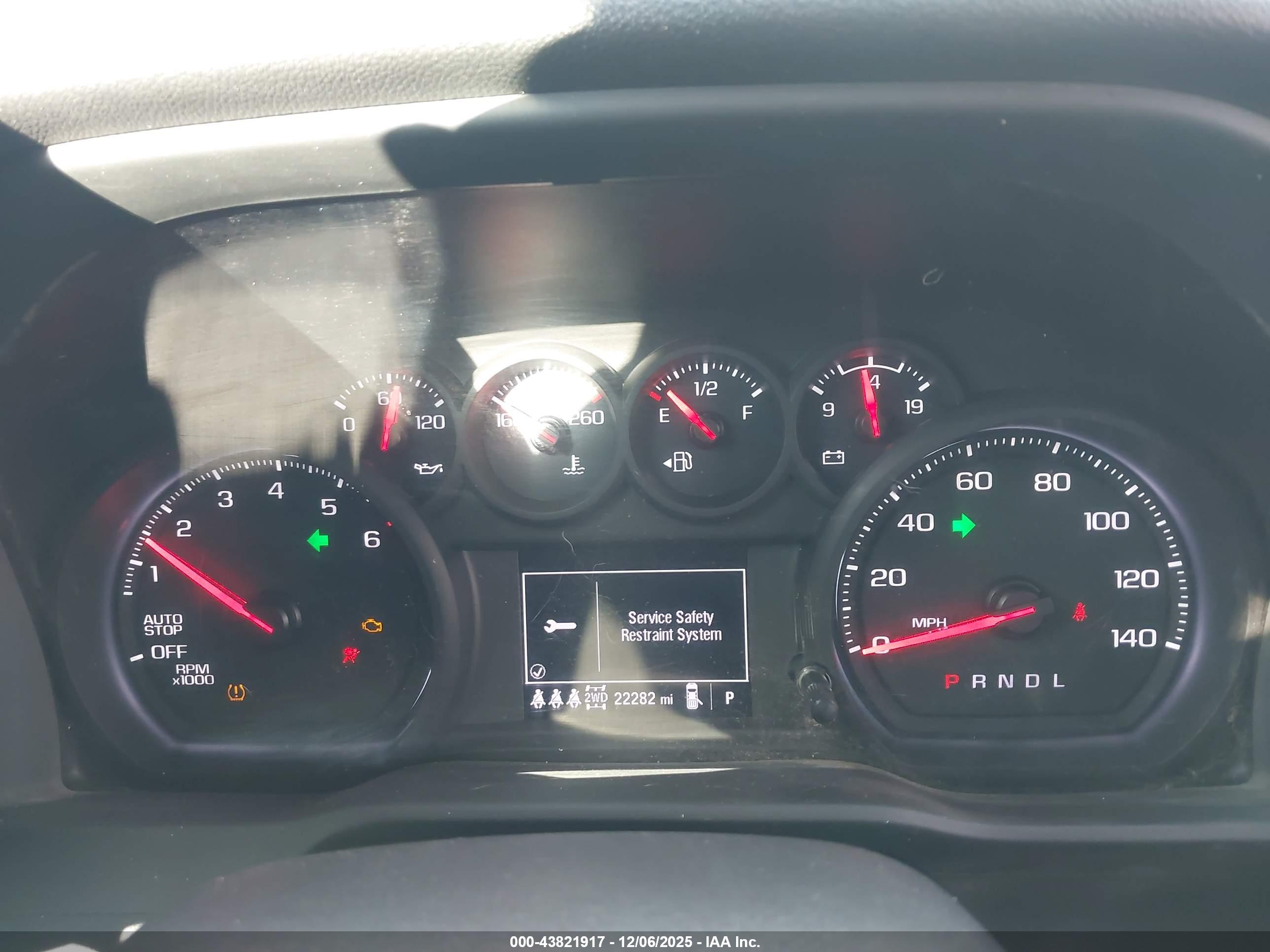 CHEVROLET SILVERADO image 7