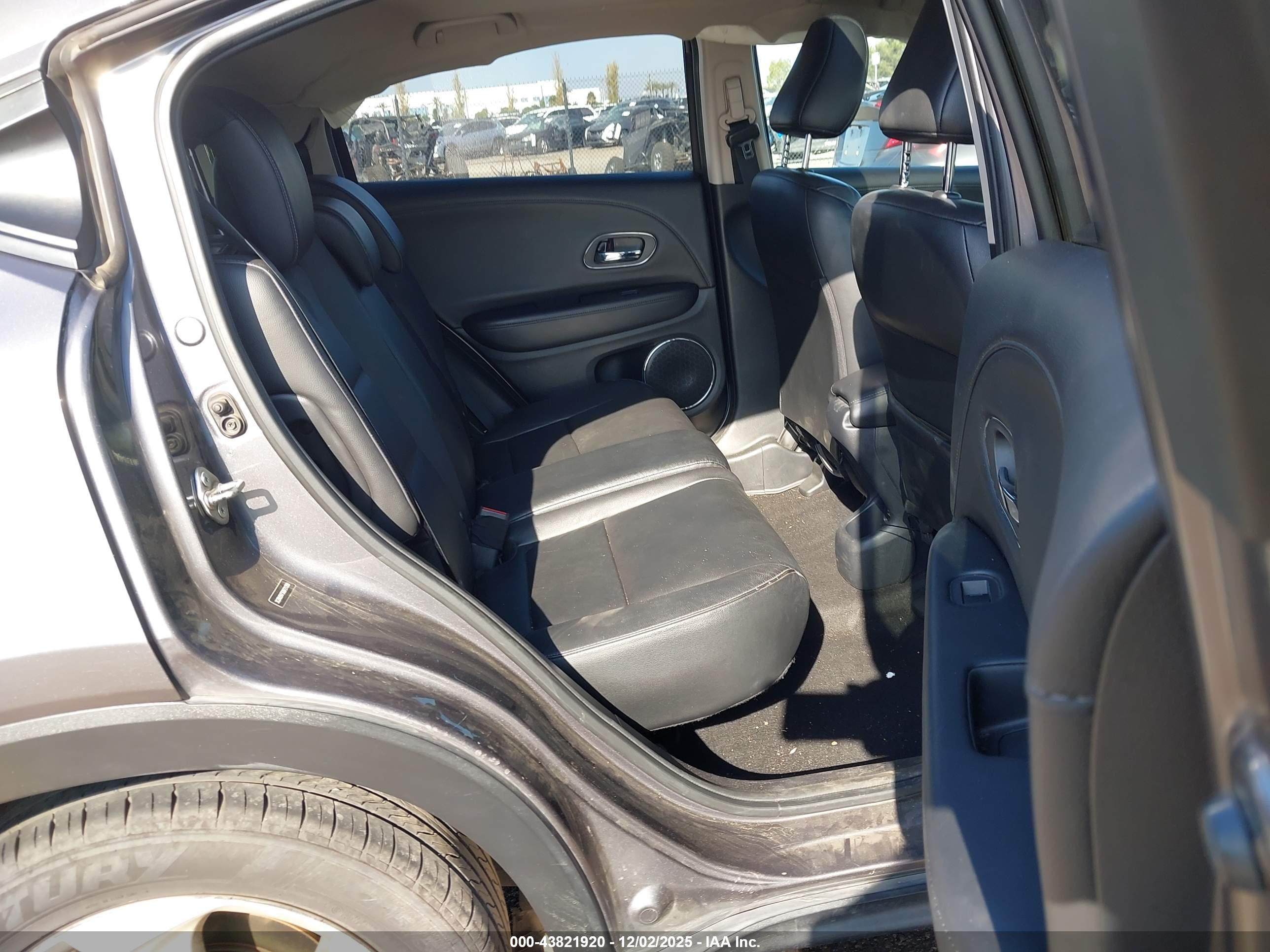 HONDA HR-V image 8