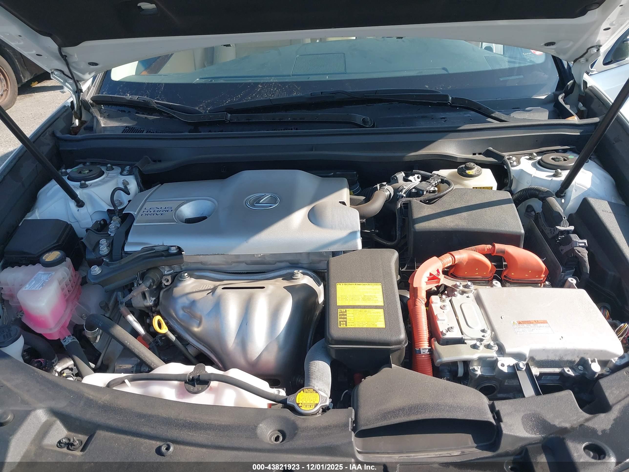 LEXUS ES image 10