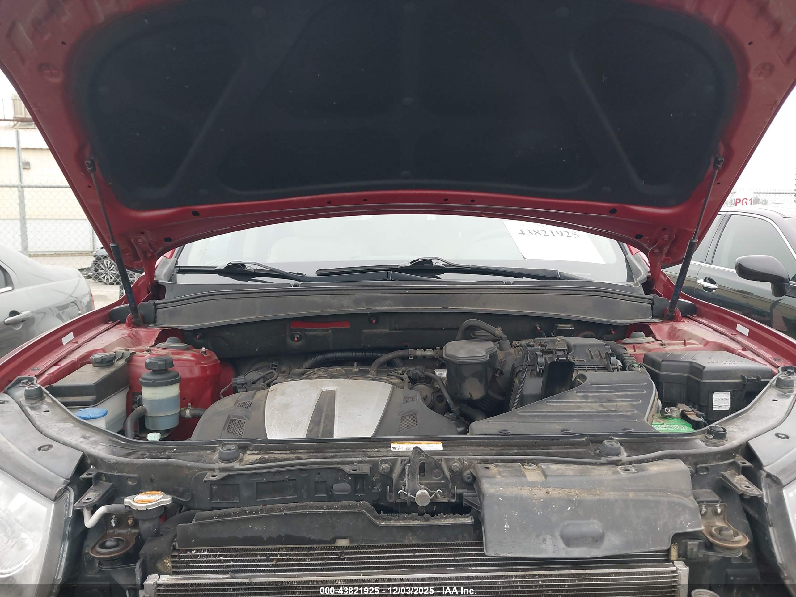 HYUNDAI SANTA image 10