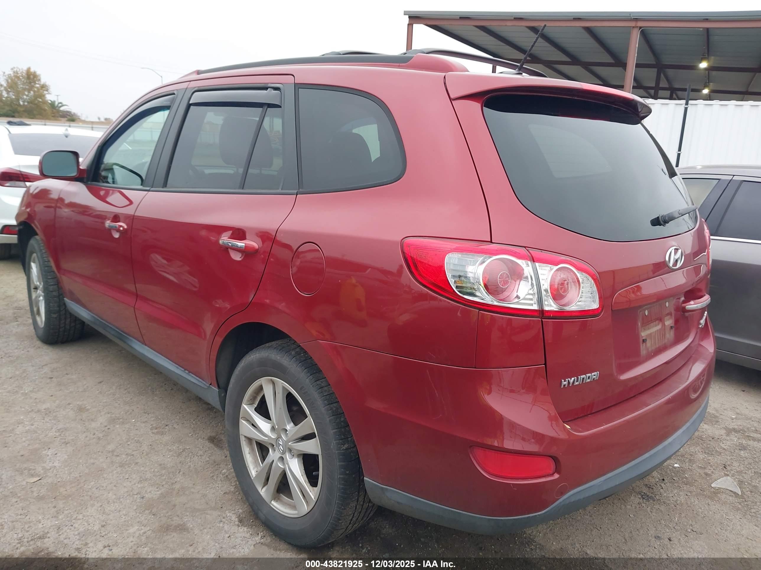 HYUNDAI SANTA image 3