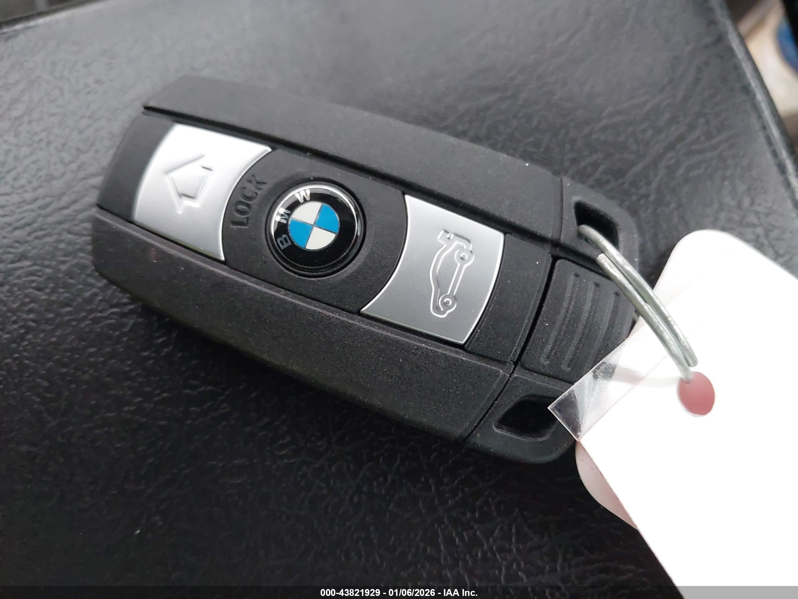 BMW X1 image 11