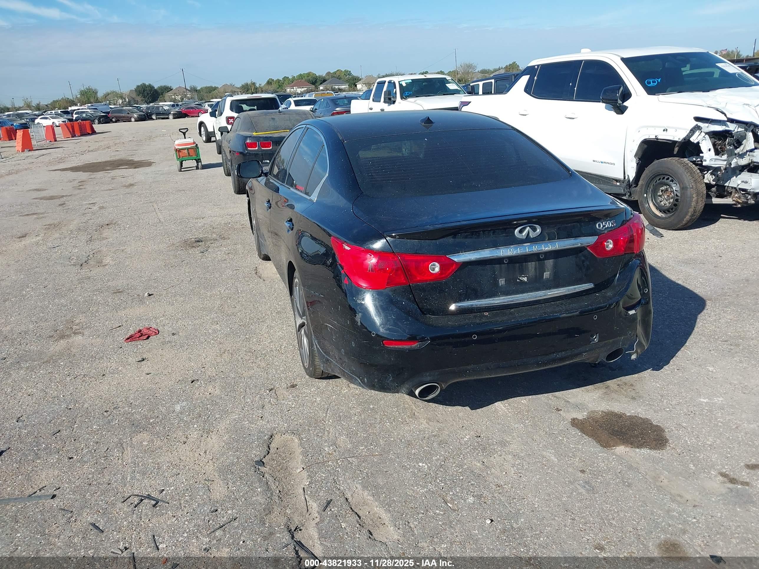 INFINITI Q50 image 3