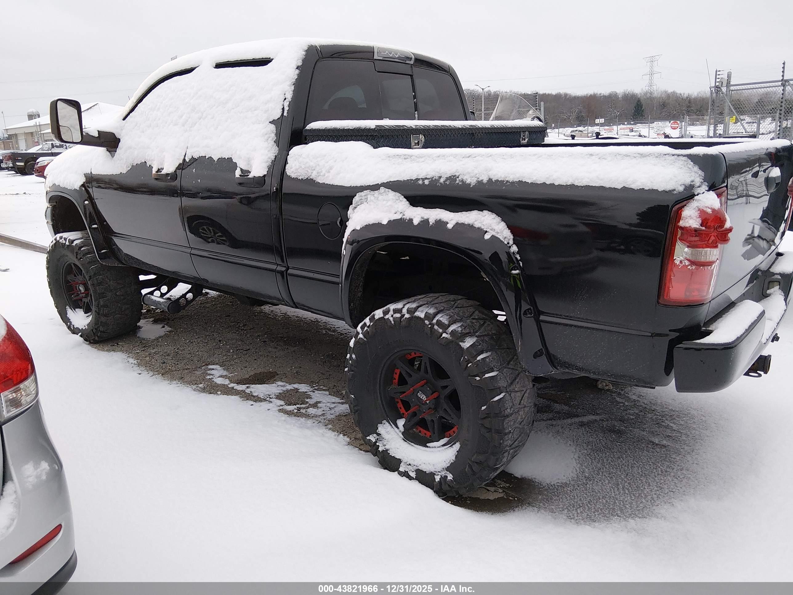 DODGE RAM image 3
