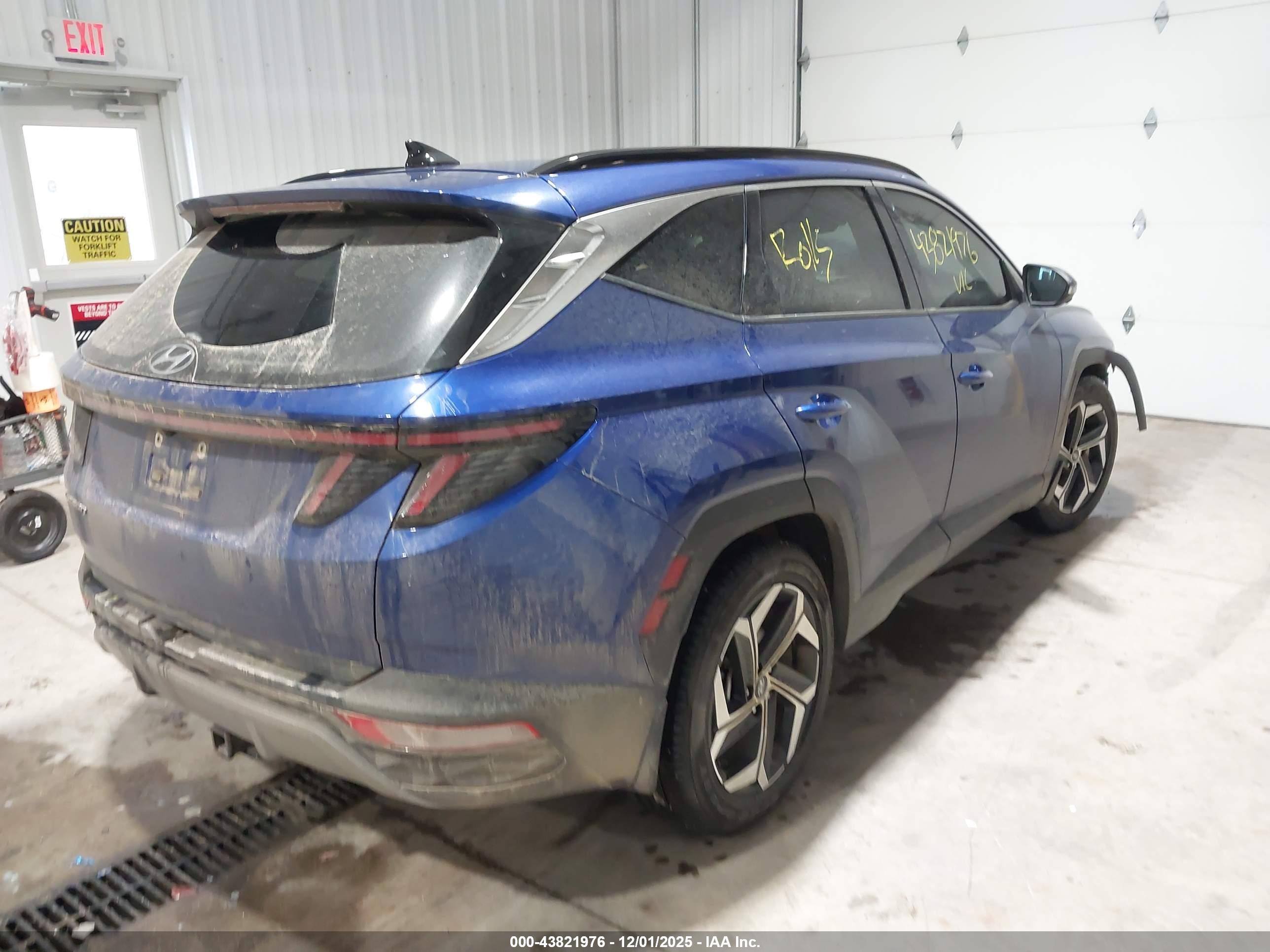HYUNDAI TUCSON image 4