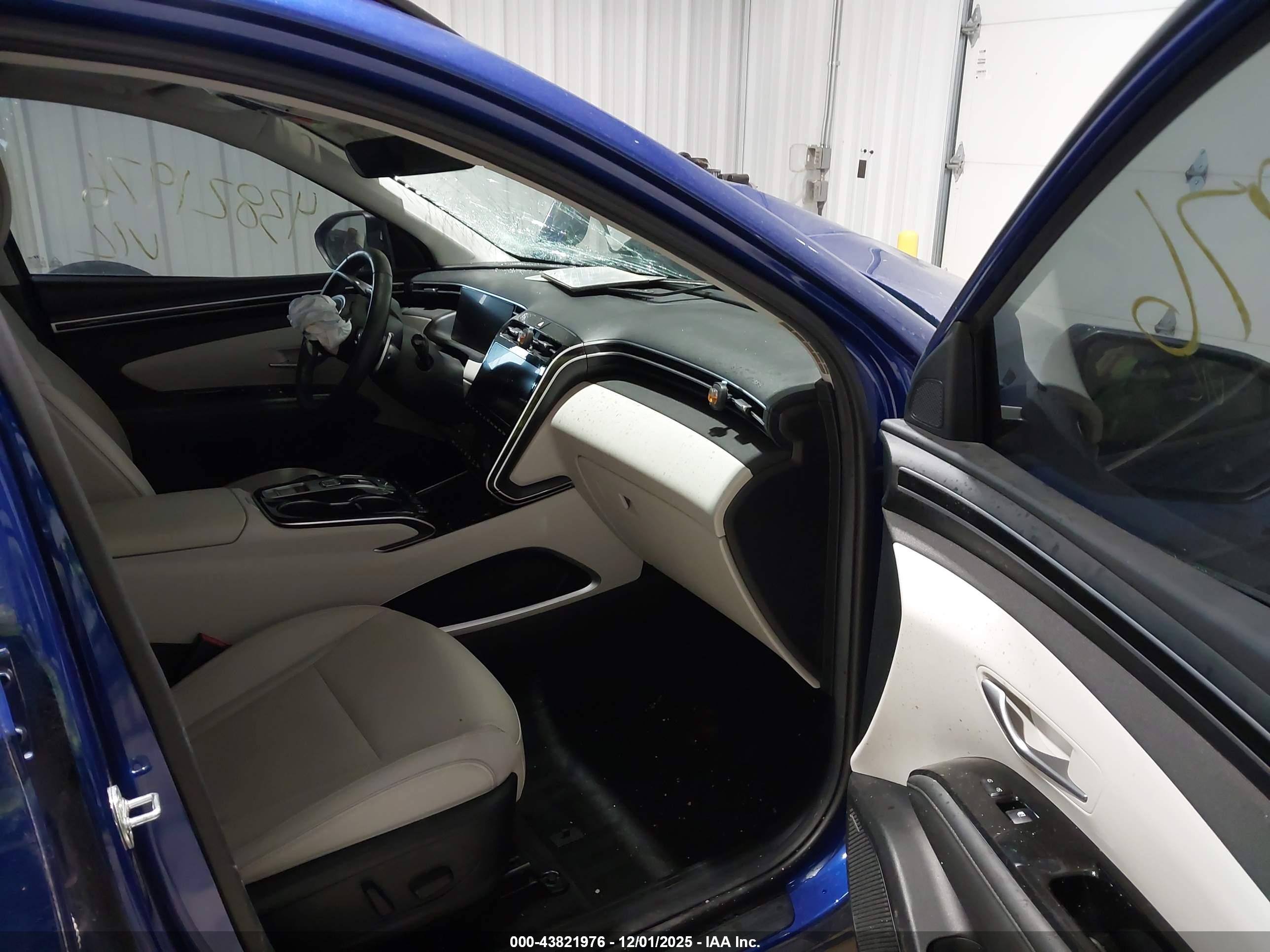 HYUNDAI TUCSON image 5