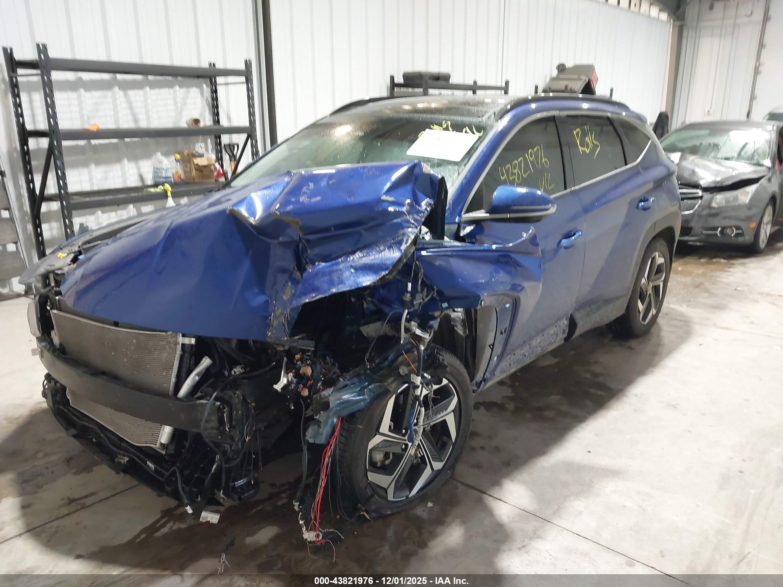 HYUNDAI TUCSON image 6