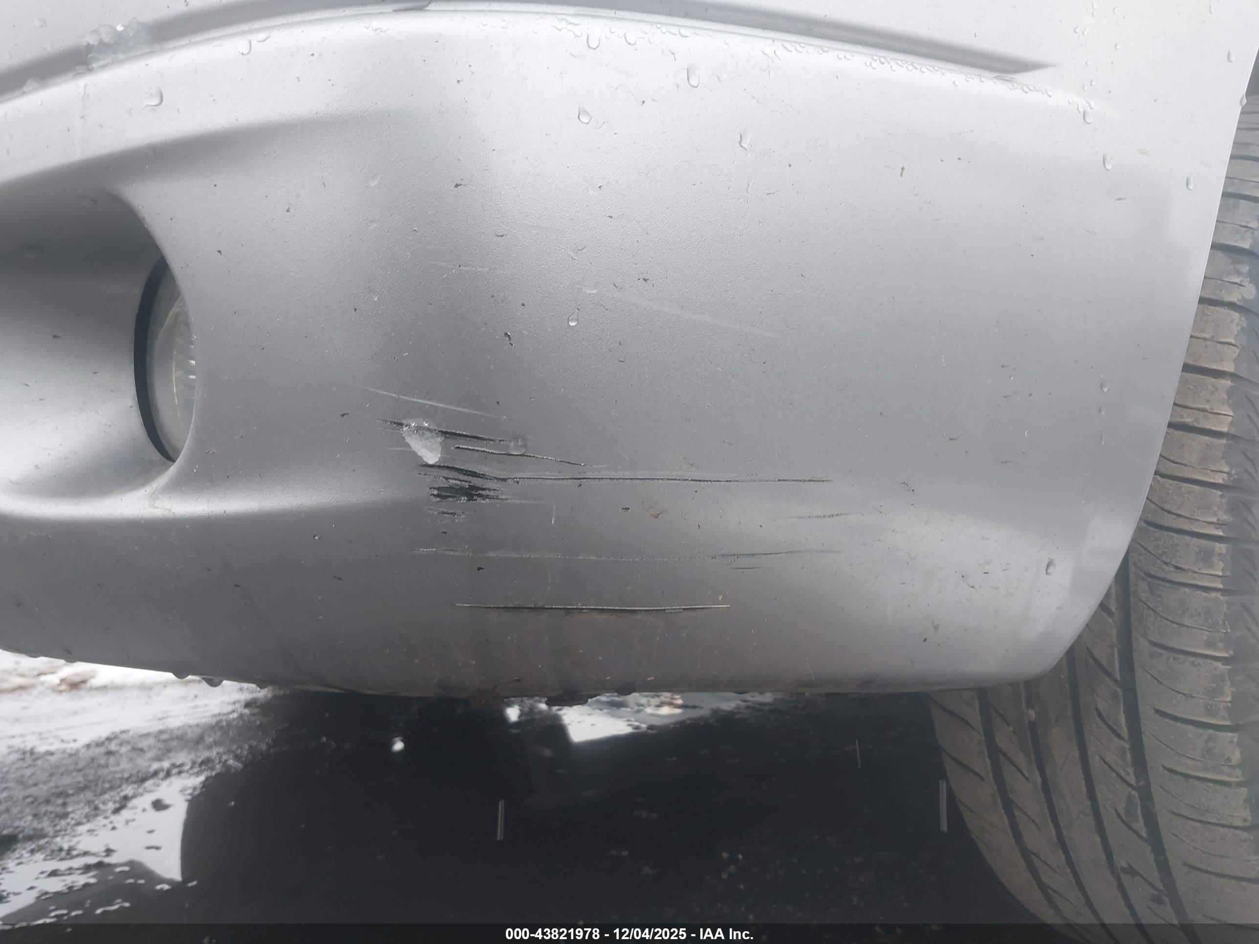 SUBARU FORESTER image 6