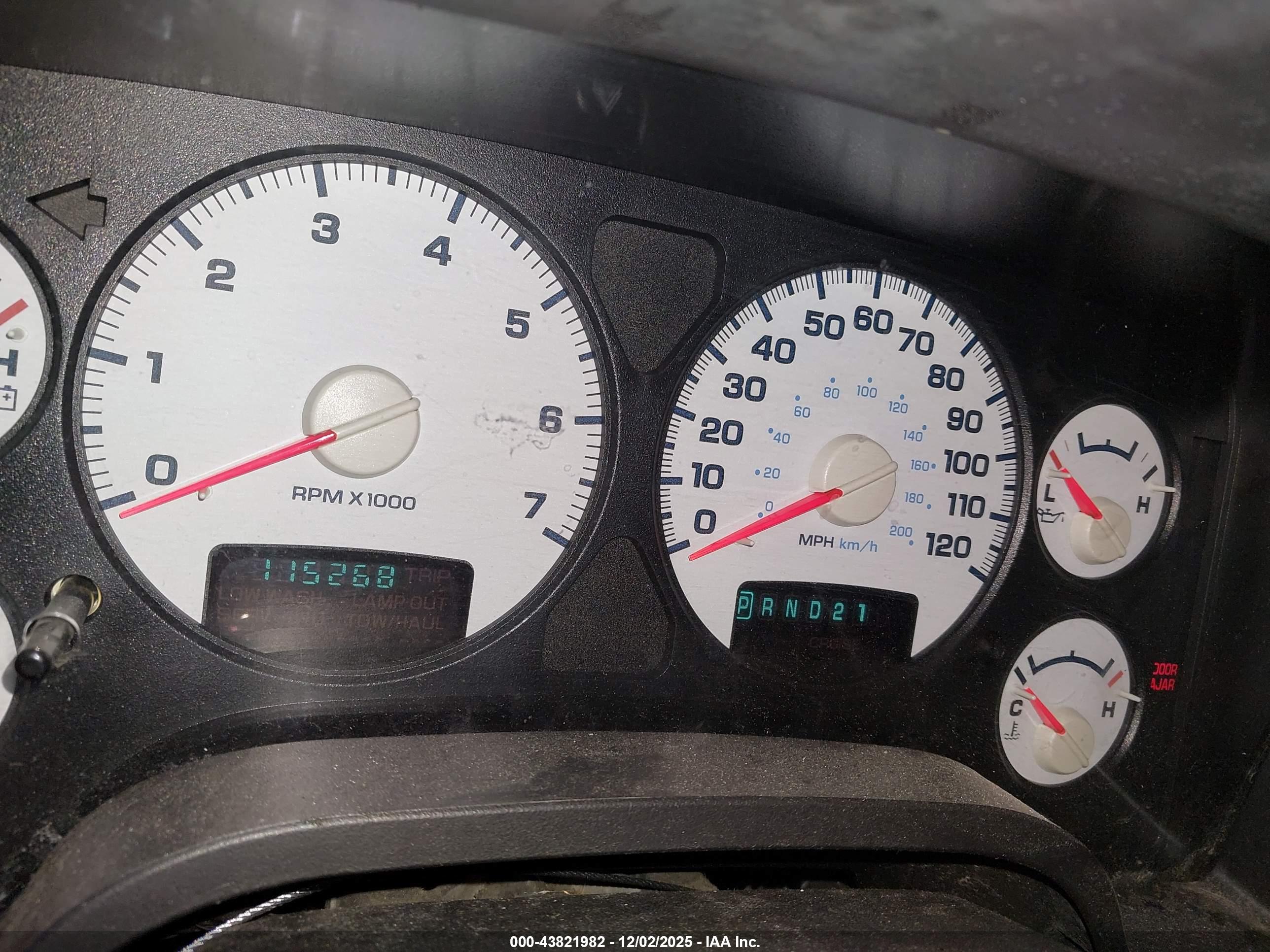 DODGE RAM image 7