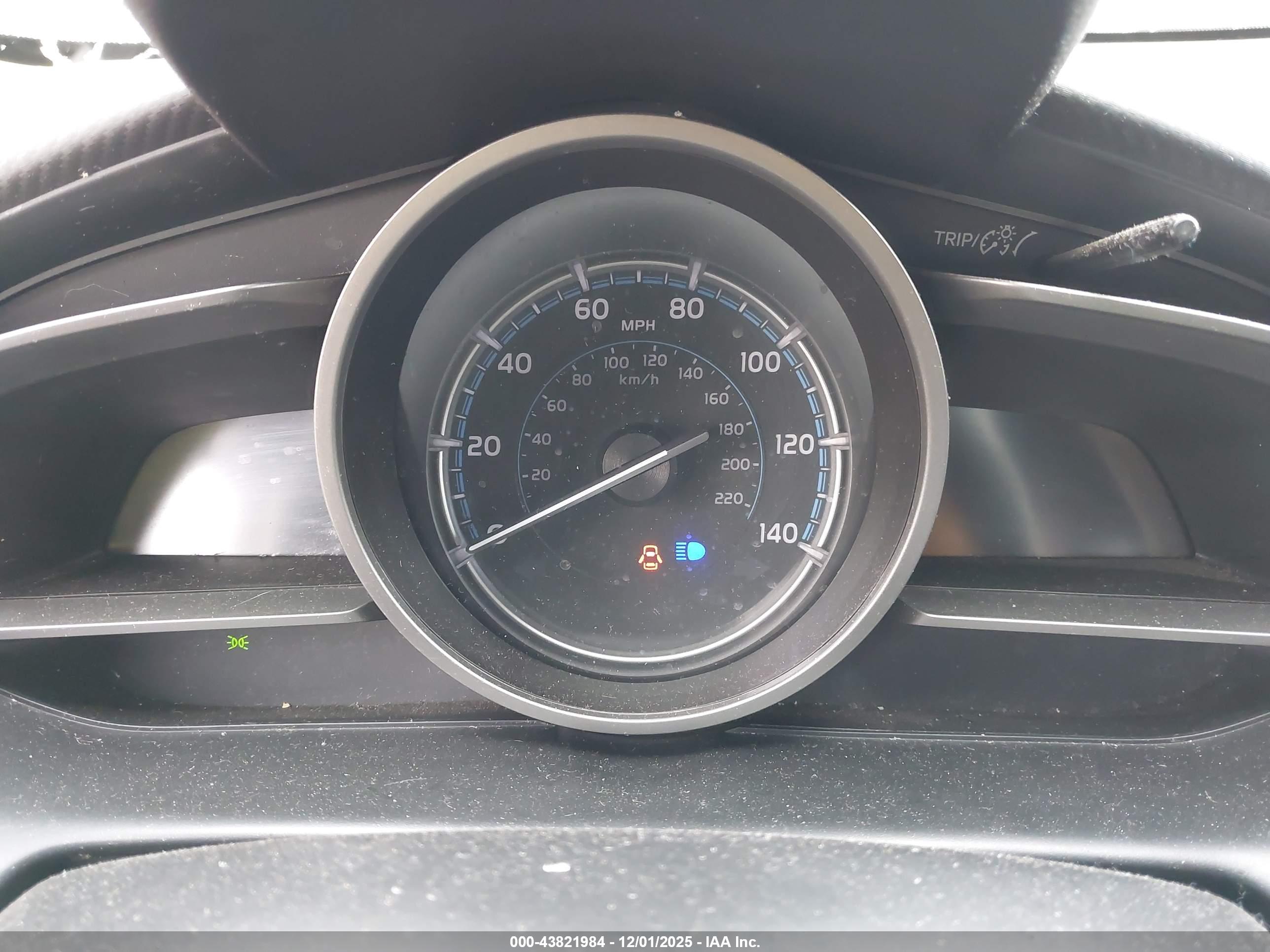TOYOTA YARIS image 7