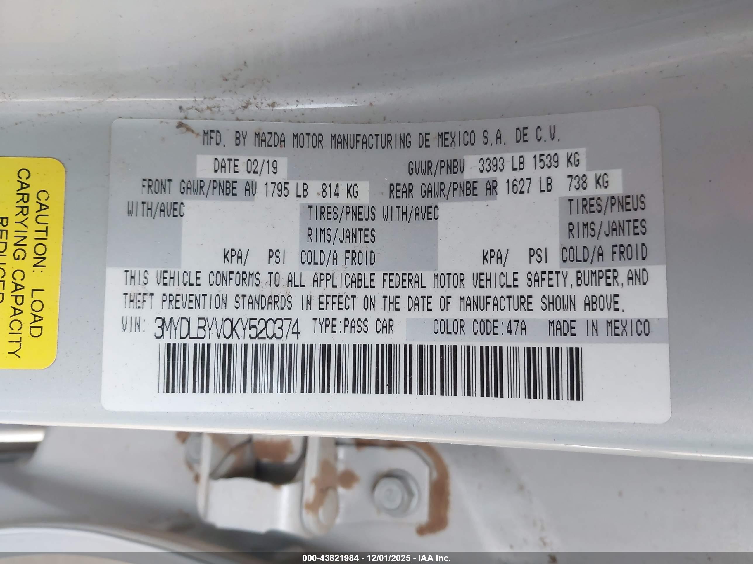 TOYOTA YARIS image 9
