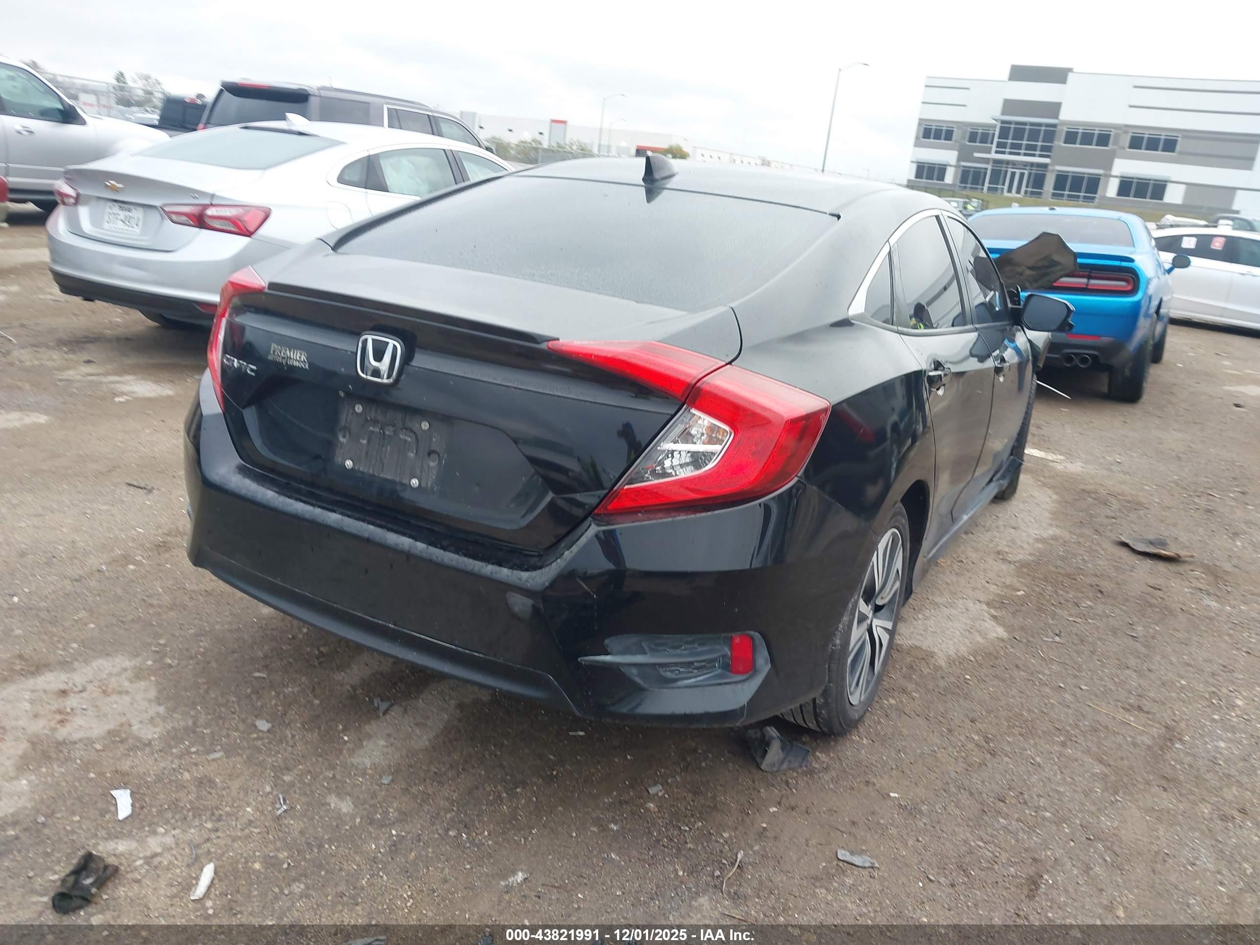 HONDA CIVIC image 4