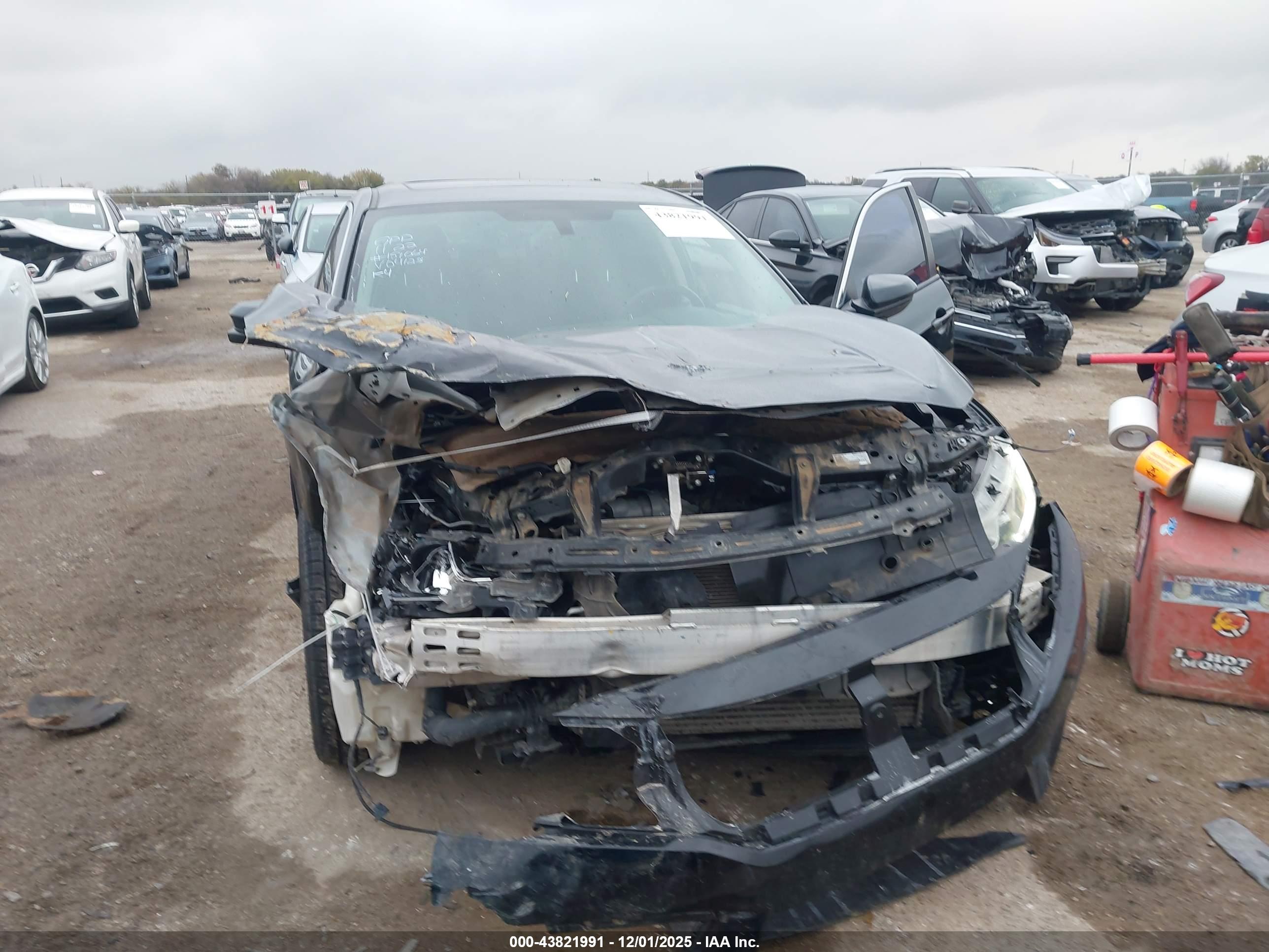 HONDA CIVIC image 6
