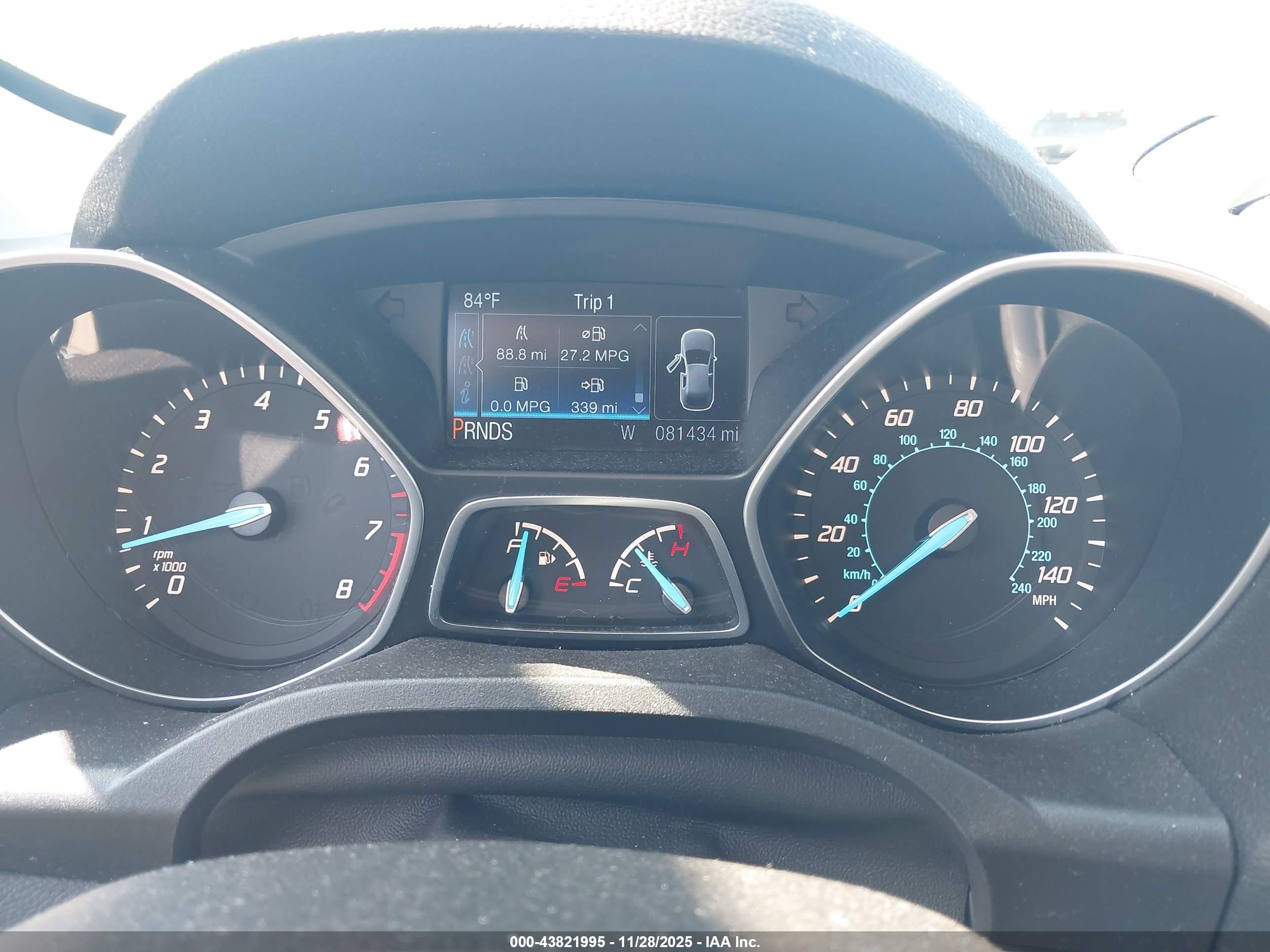 FORD ESCAPE image 7