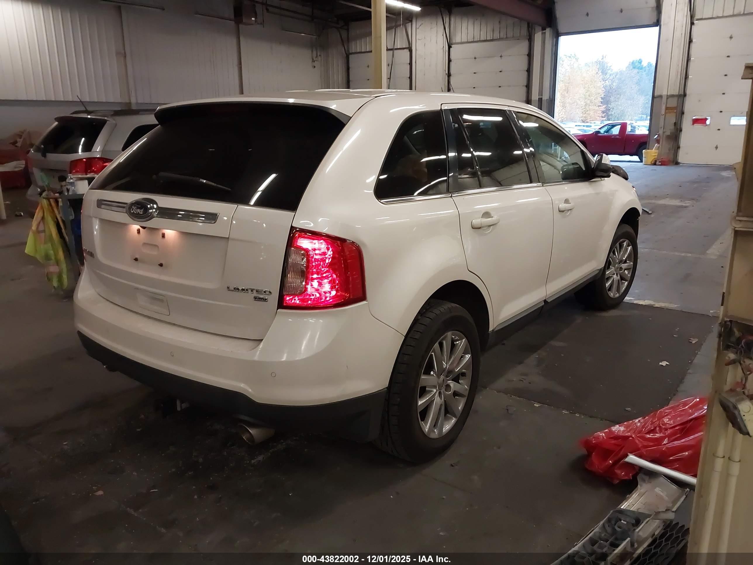 FORD EDGE image 4