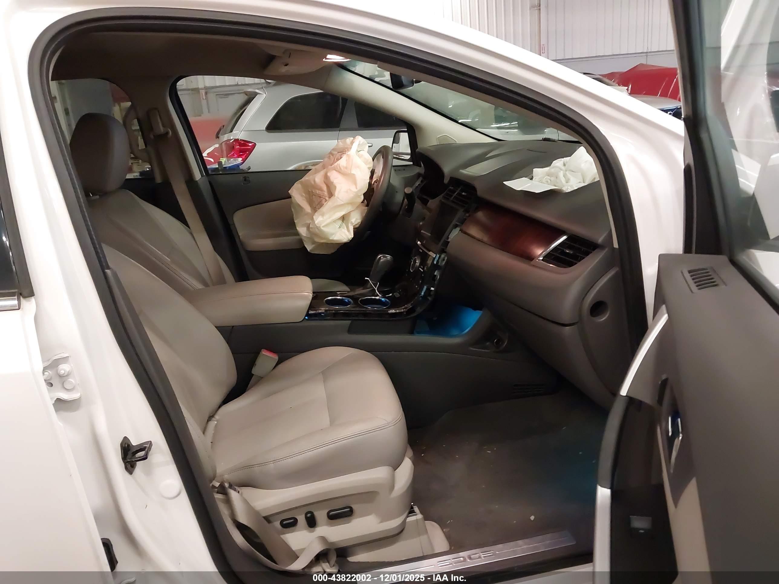 FORD EDGE image 5
