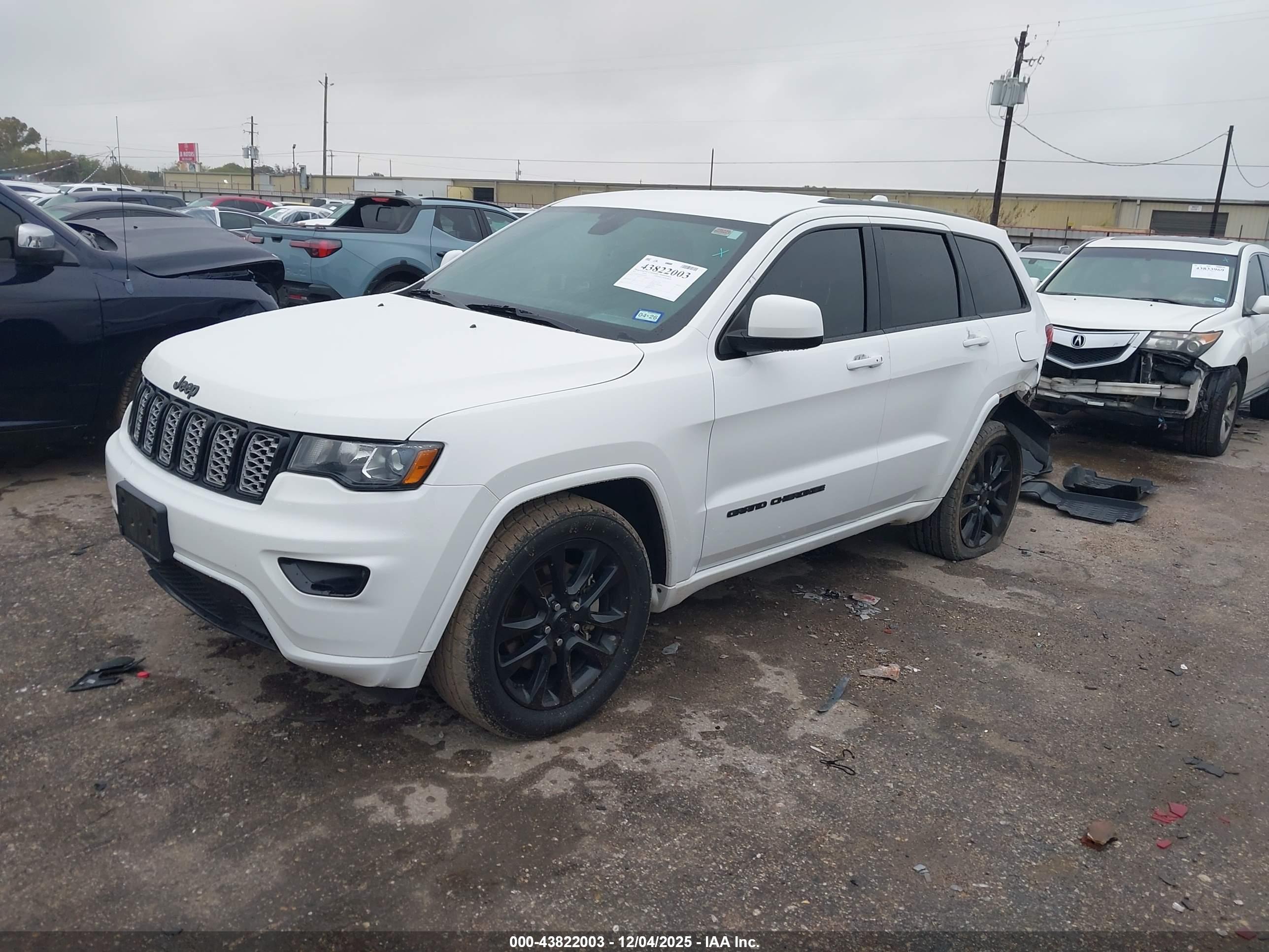 JEEP GRAND image 2