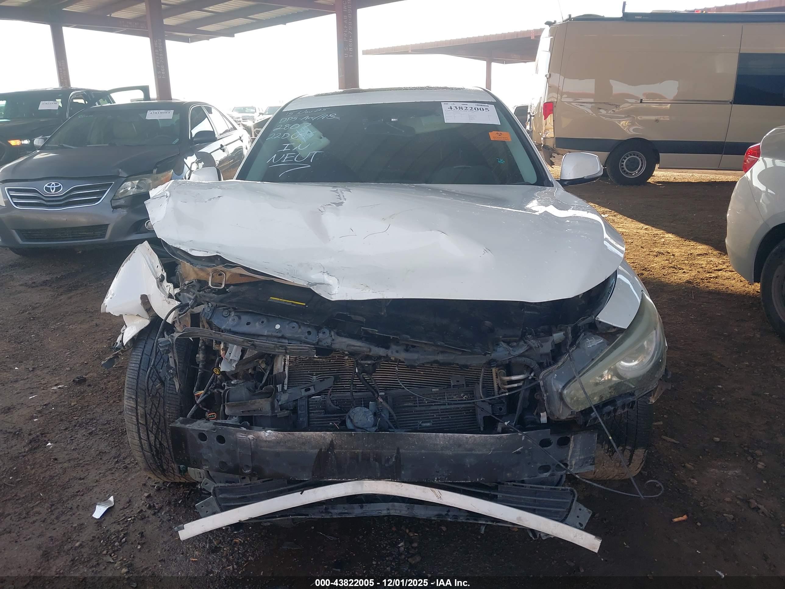INFINITI Q50 image 6