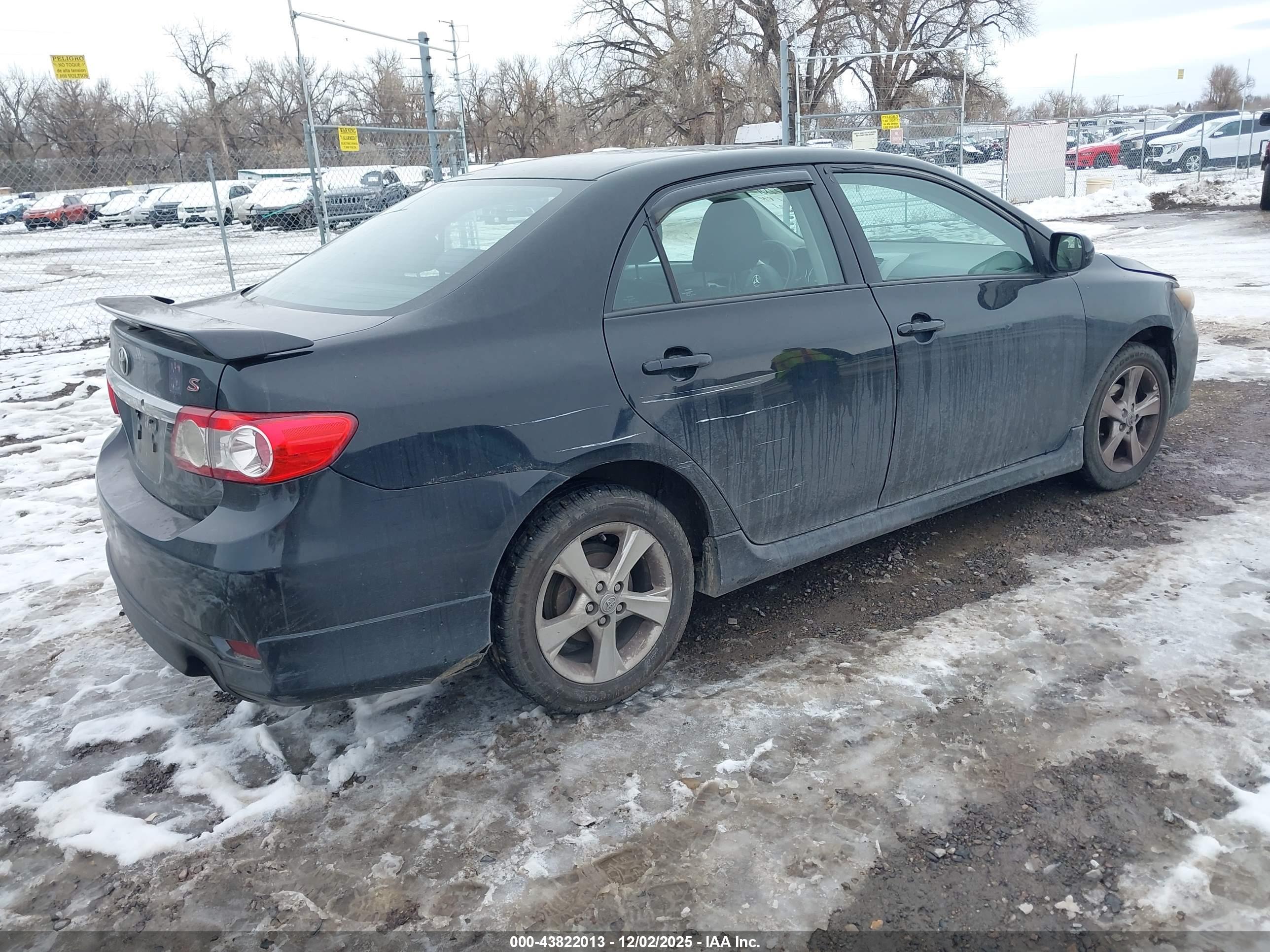 TOYOTA COROLLA image 4
