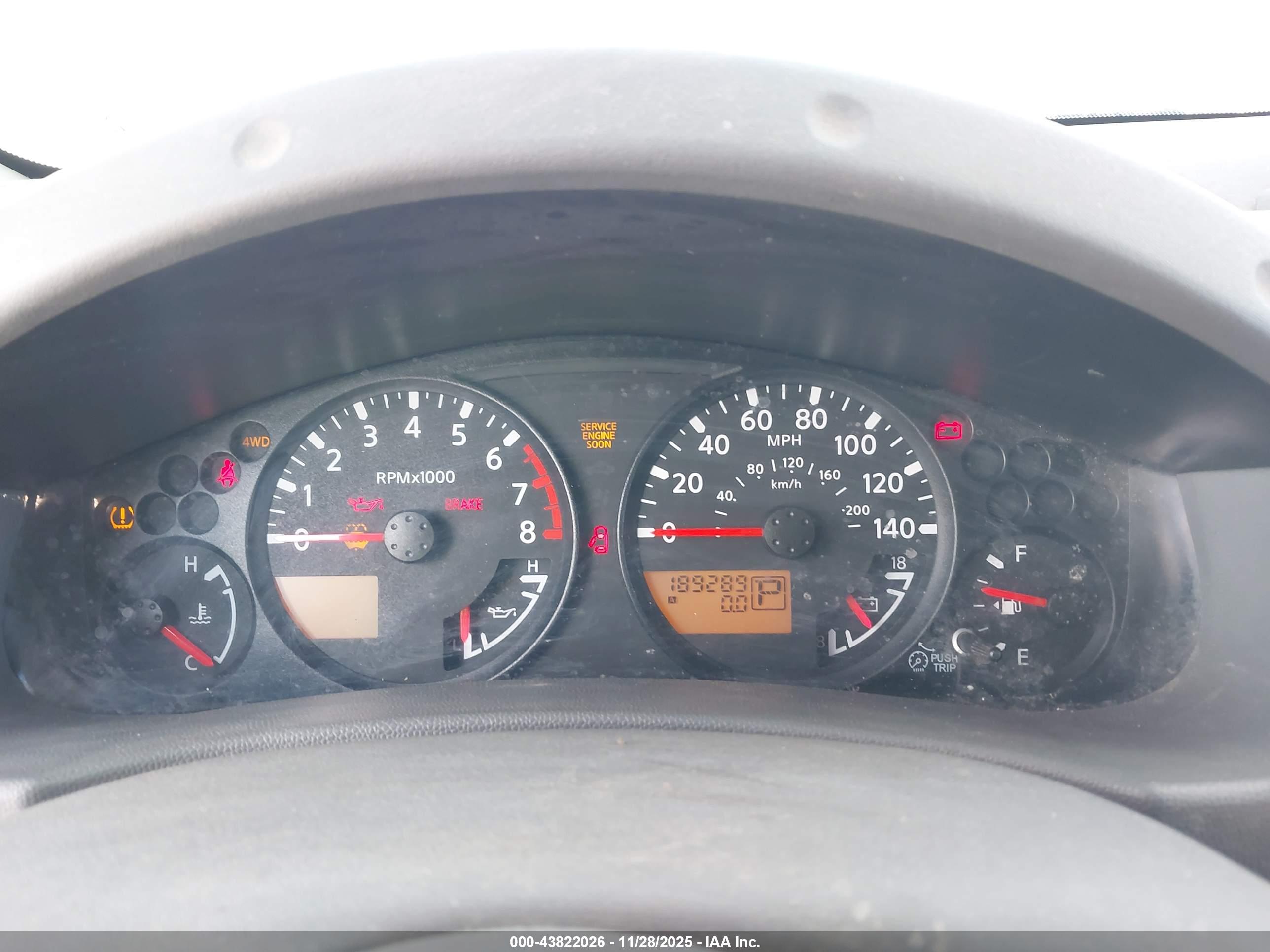 NISSAN FRONTIER image 7