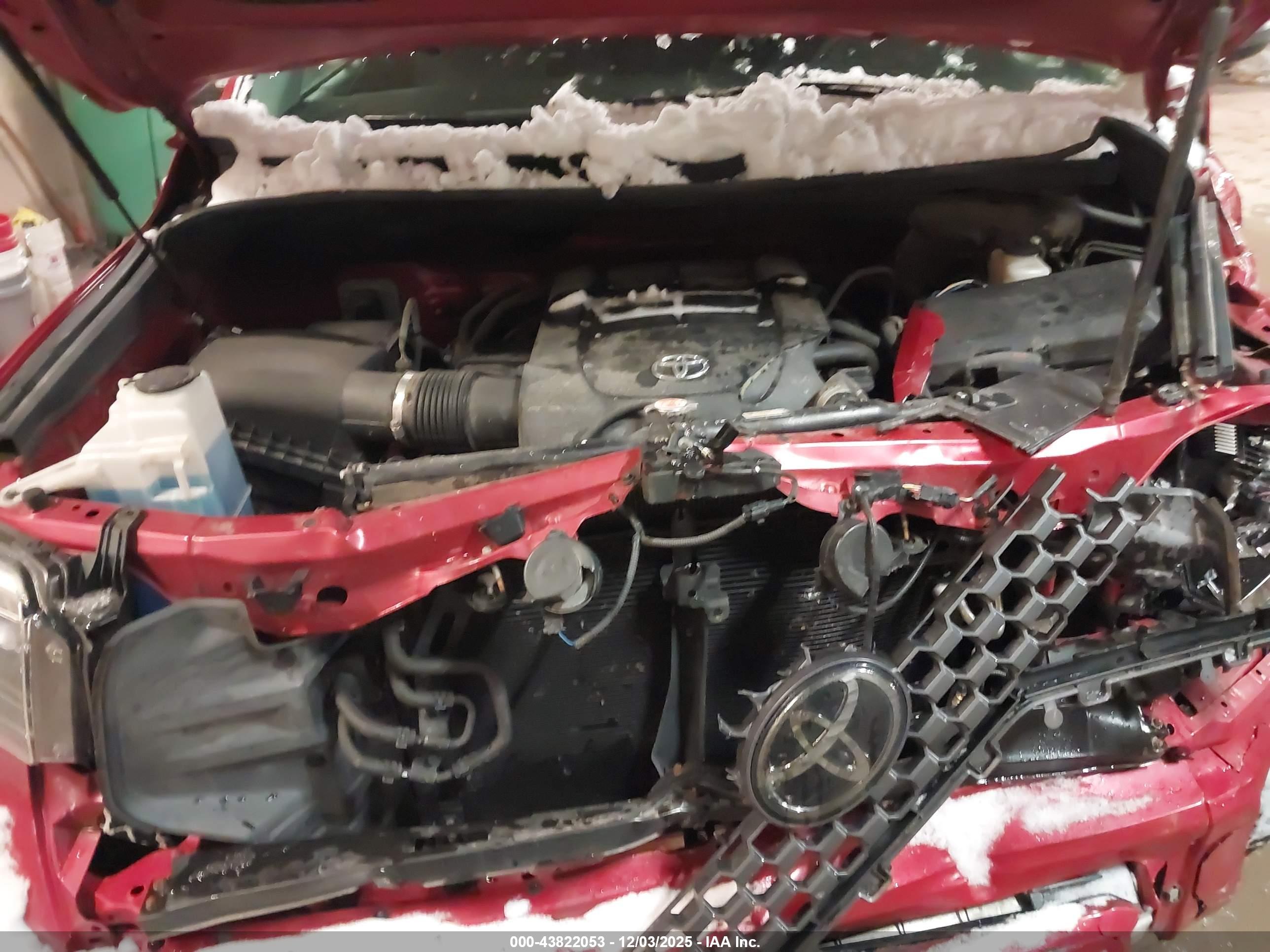 TOYOTA TUNDRA image 10