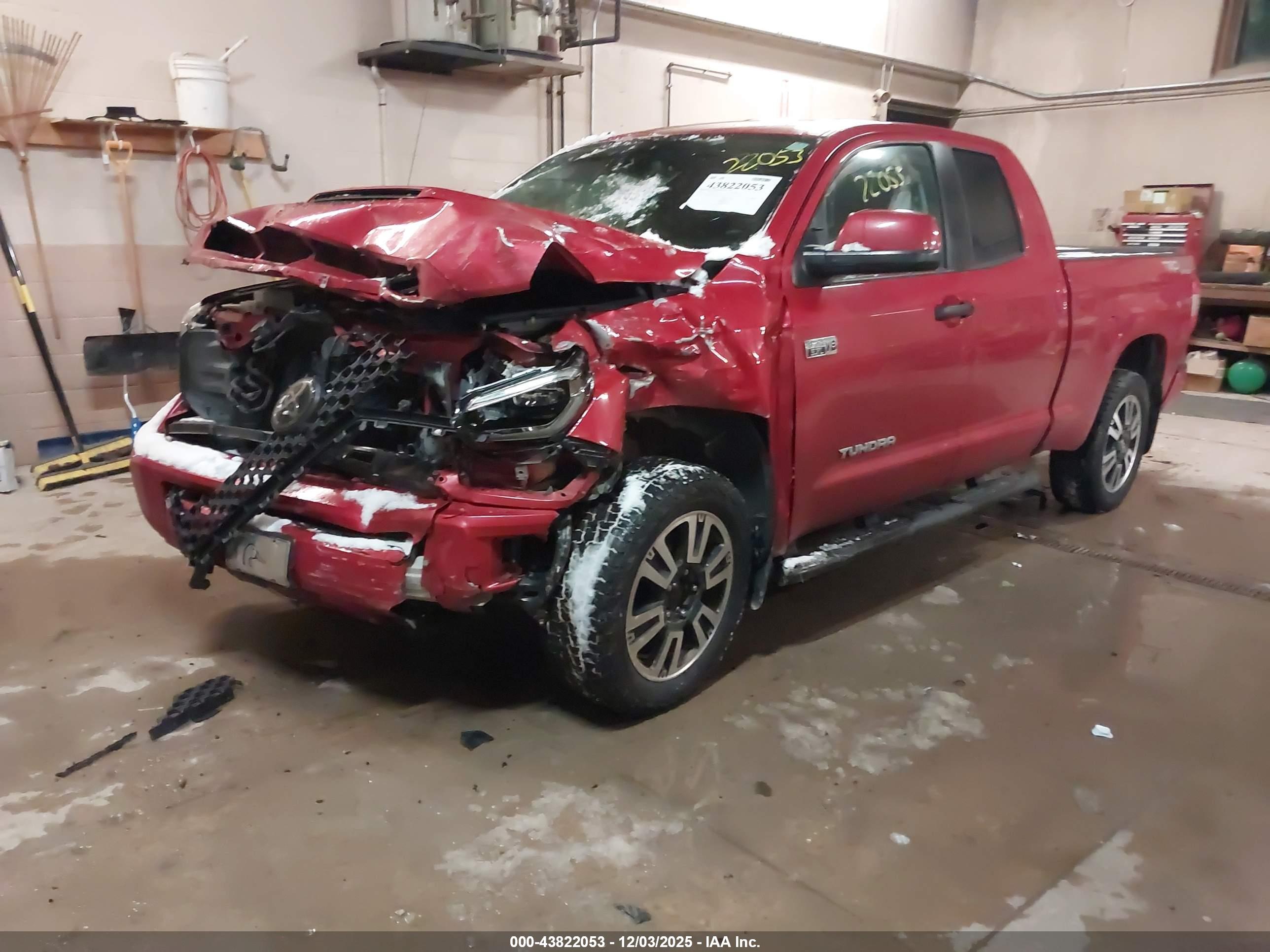 TOYOTA TUNDRA image 2