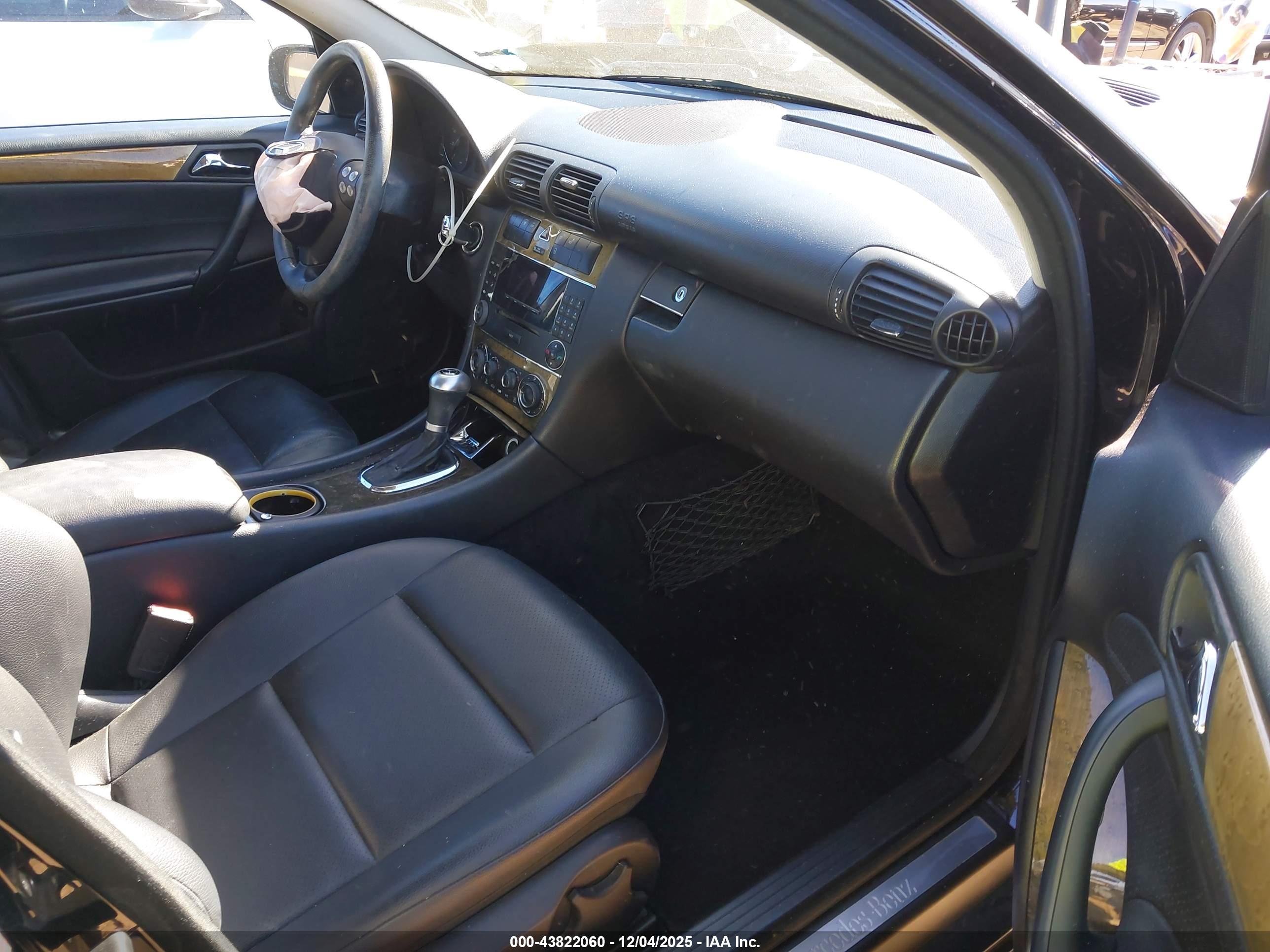 MERCEDES-BENZ C image 5