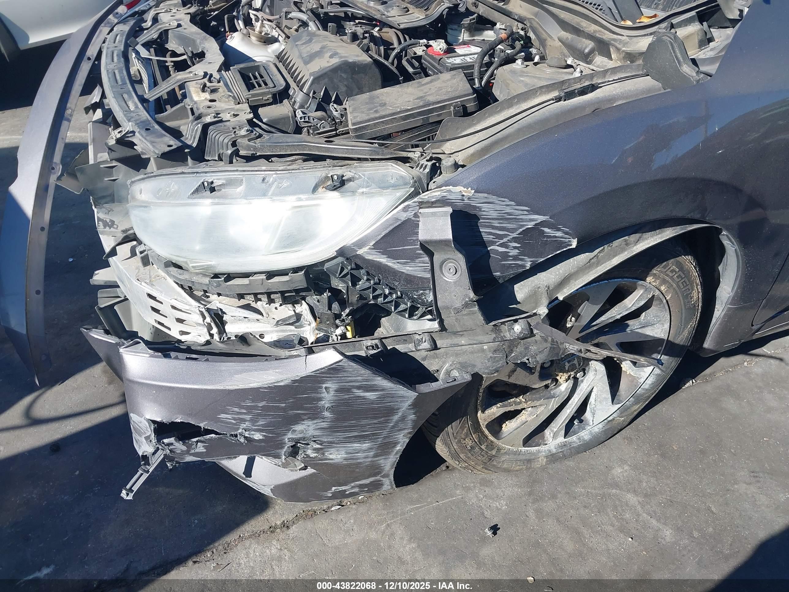 HONDA CIVIC image 6