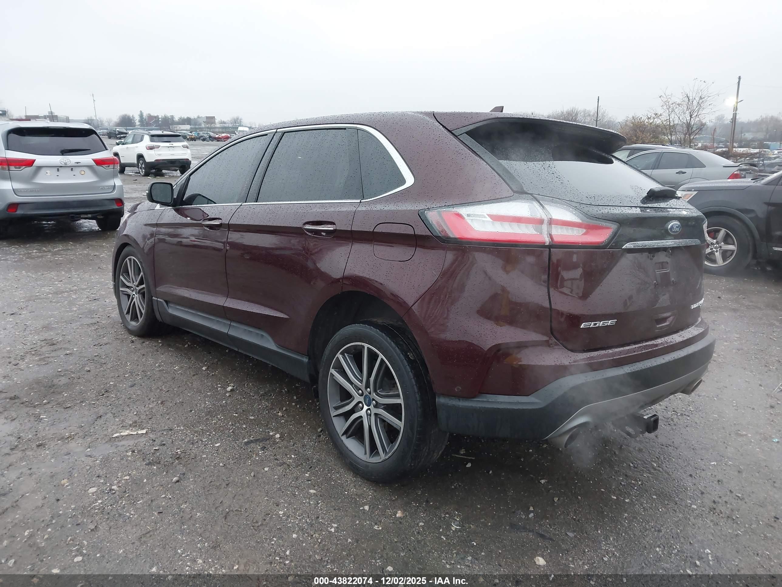 FORD EDGE image 3