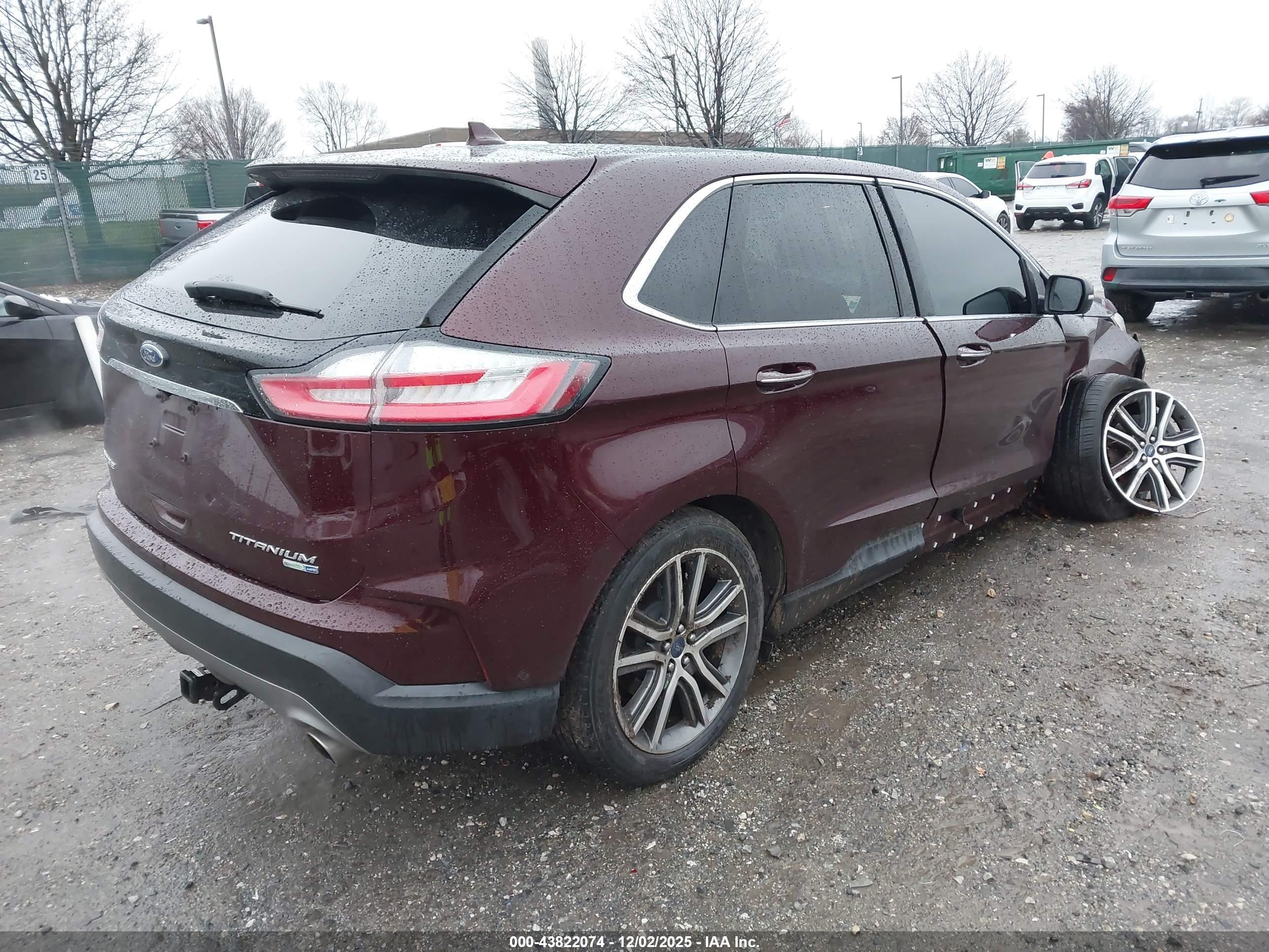 FORD EDGE image 4